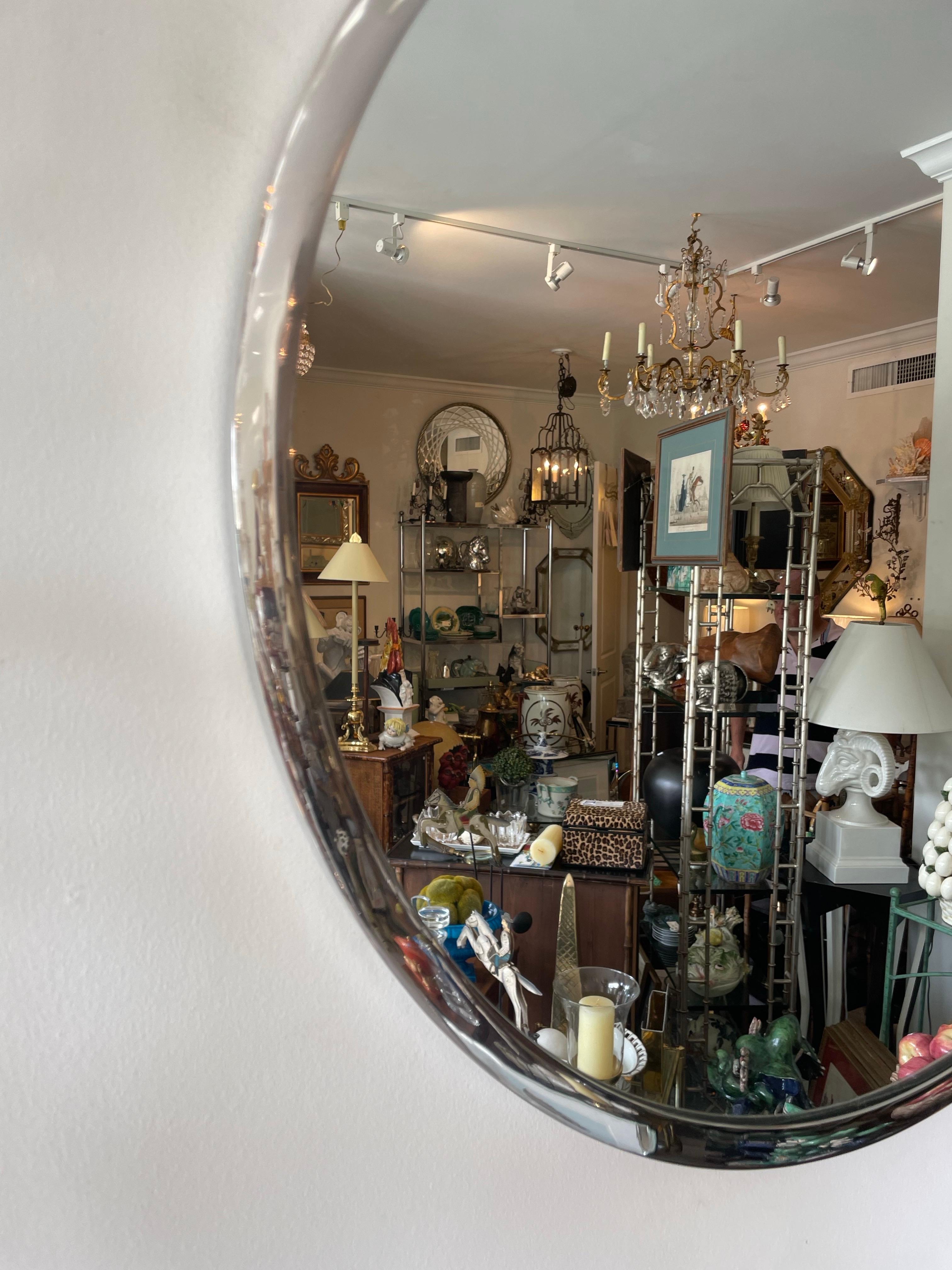 Moderner runder Nickel Spiegel im Art Deco Stil (20. Jahrhundert) im Angebot