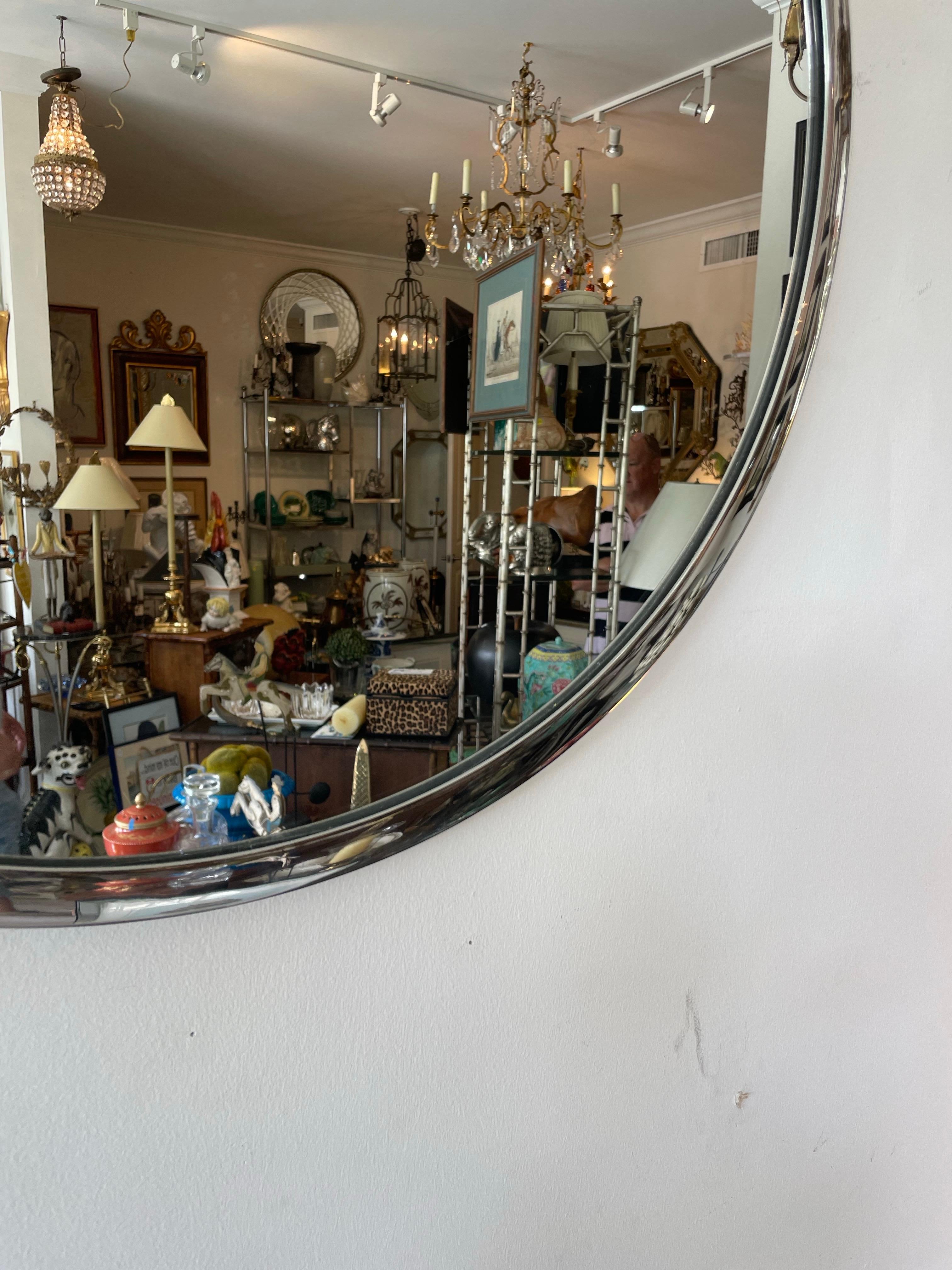 Moderner runder Nickel Spiegel im Art Deco Stil im Angebot 1