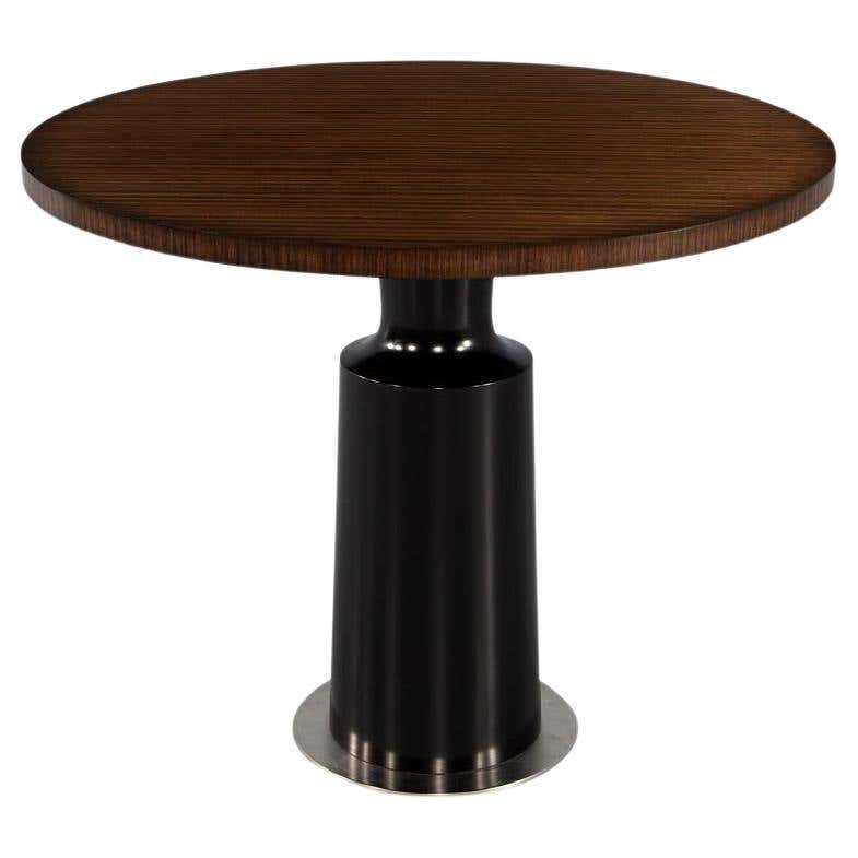 Modern Round Center Table in Walnut For Sale at 1stDibs