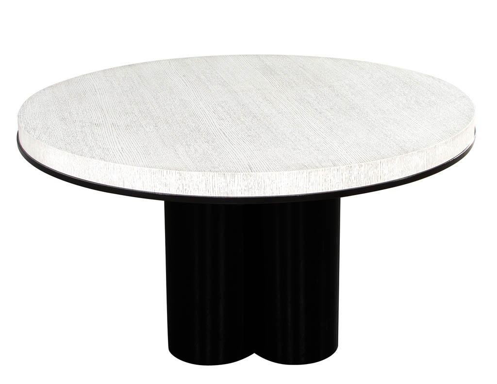 Modern Round Cerused Oak 2 Tone Dining Table with Geometric Metal Pedestal In New Condition For Sale In North York, ON