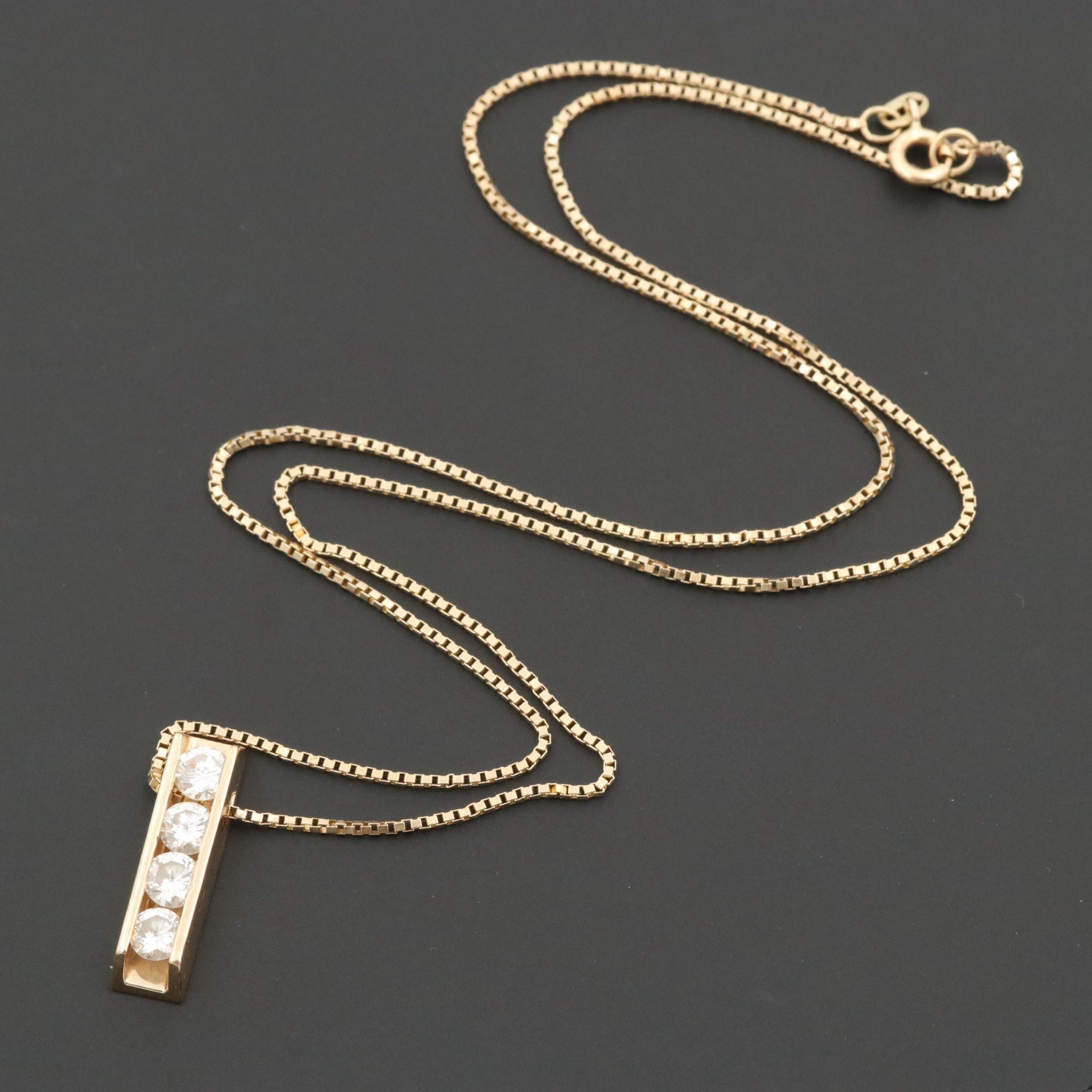 Modern Round Diamonds Gold Necklace, 18K Yellow Gold Diamond Necklace For Sale 1
