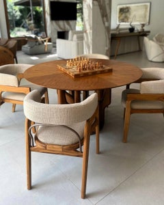 Modern Round Dining Table in Teak Wood