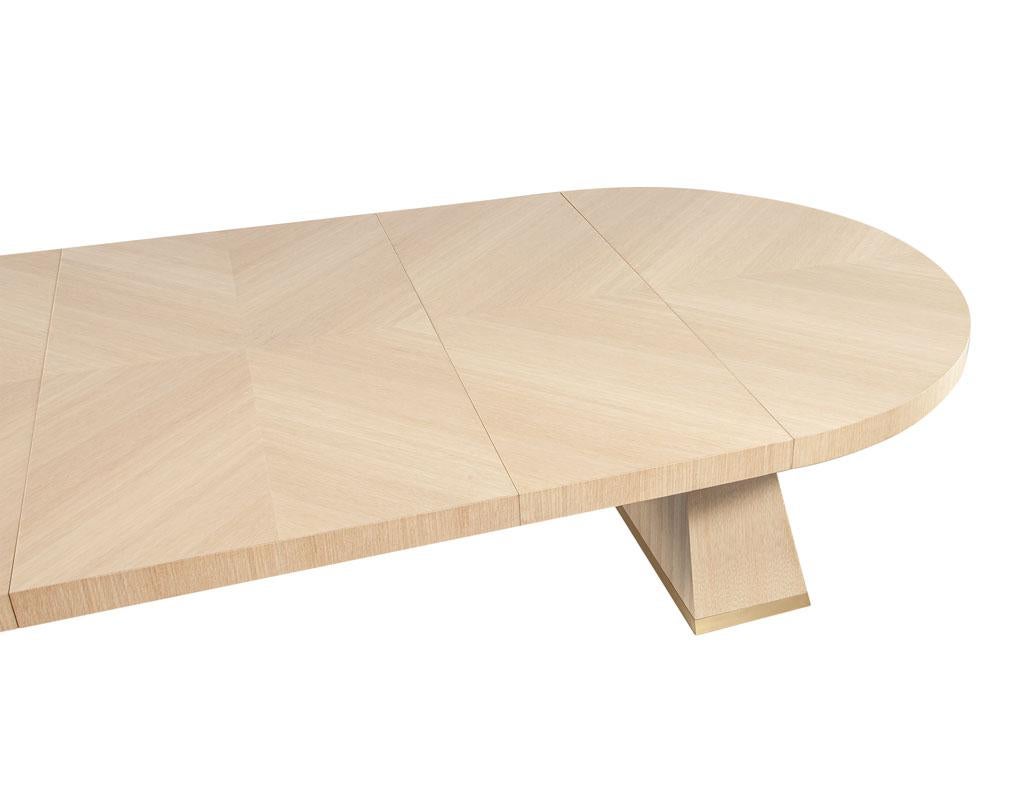 Modern Round Extendable Oak Dining Table For Sale 7