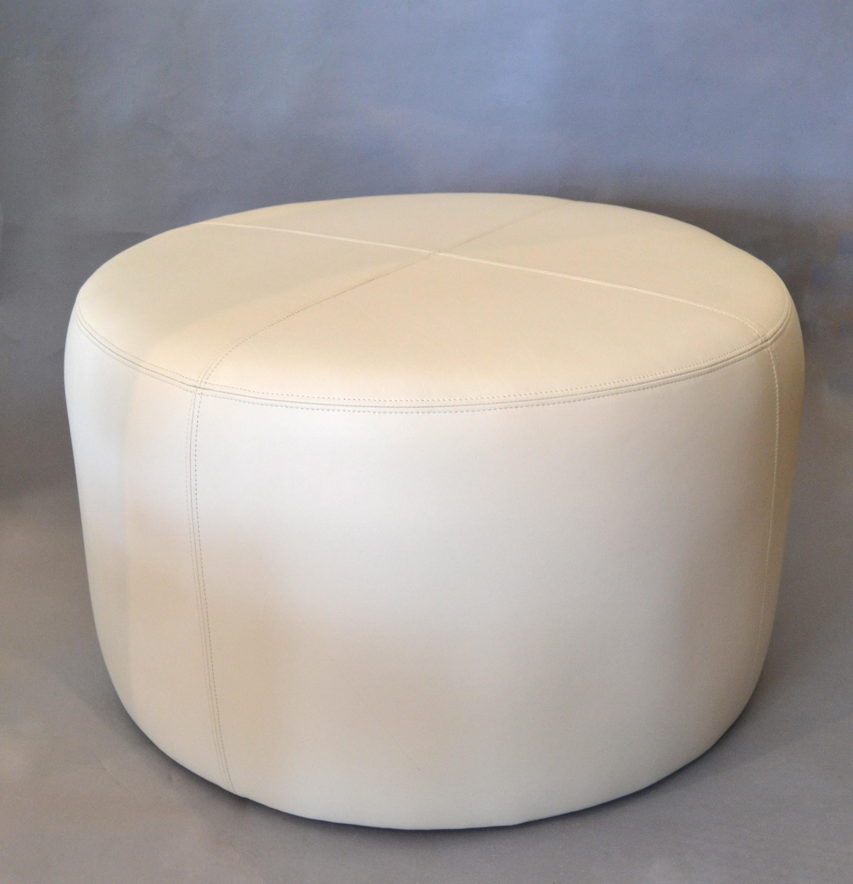 Modern Round Handcrafted Leather Ottoman, Pouf in Beige Leather, Contemporary In New Condition In Miami, FL