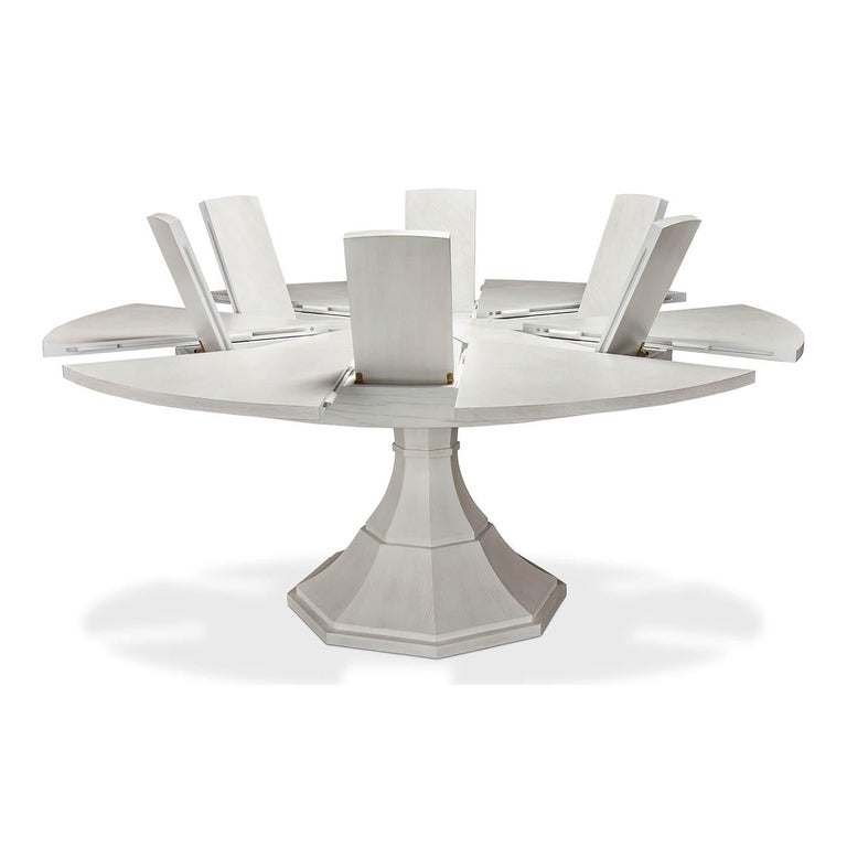 Modern Round Dining Table For Sale at 1stDibs