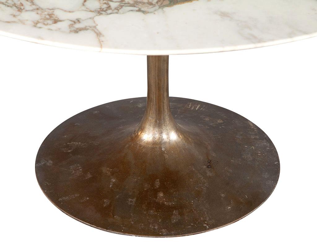 Italian Modern Round Marble Top Table Eero Saarinen Pedestal Table