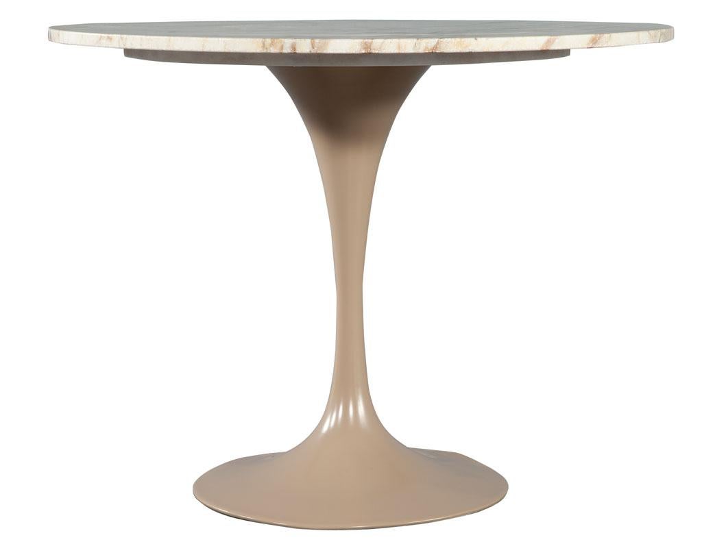 Modern Round Marble Top Table in the Style of Eero Saarinen Pedestal Table 1