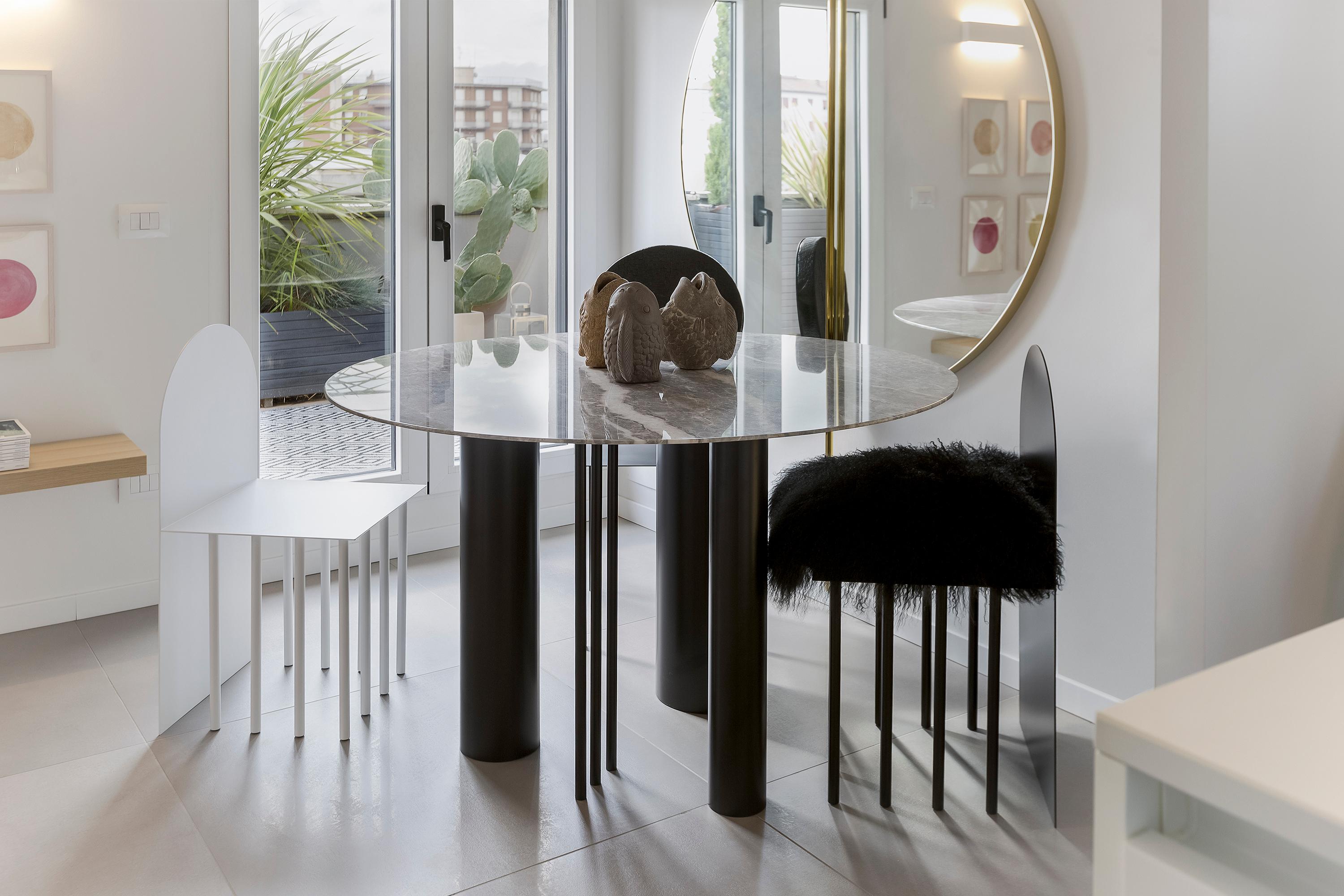 Moderner moderner runder dekorativer Spiegel von Nobe Italia Golden Finish (Poliert) im Angebot