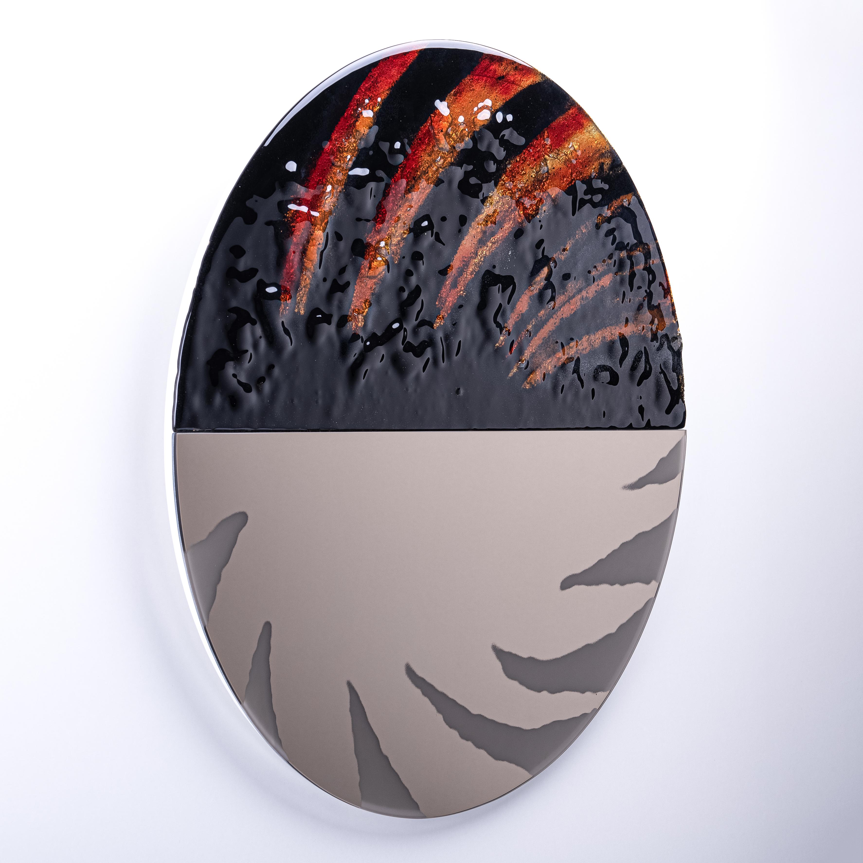 Contemporary and modern round mirror with Murano kind handmade glass colored using metal oxides in white, brown and liquid metal in gold color. Limited collection signed by Edith Baranska showed for the first time in Milan, 2019. Each piece is