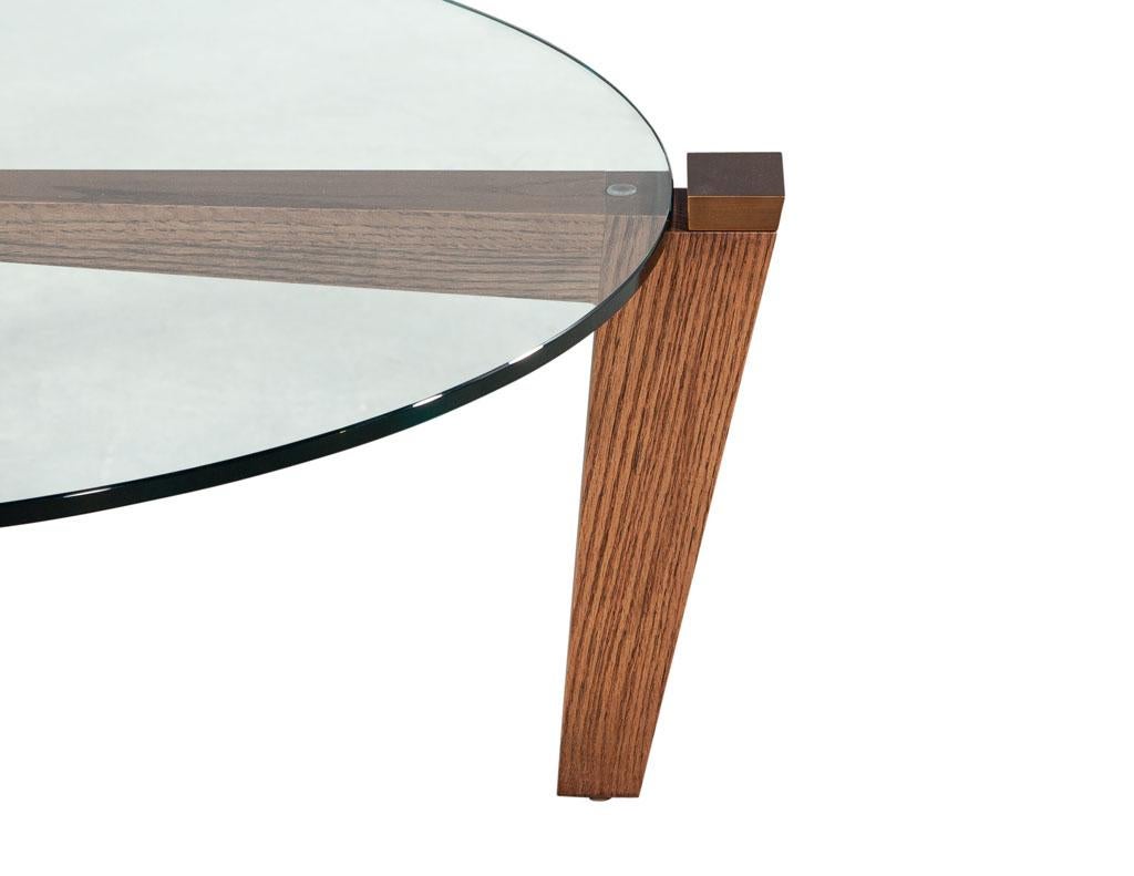 Modern Round Oak Coffee Table with Metal Accents by Ellen Degeneres Salina Table In Good Condition For Sale In North York, ON
