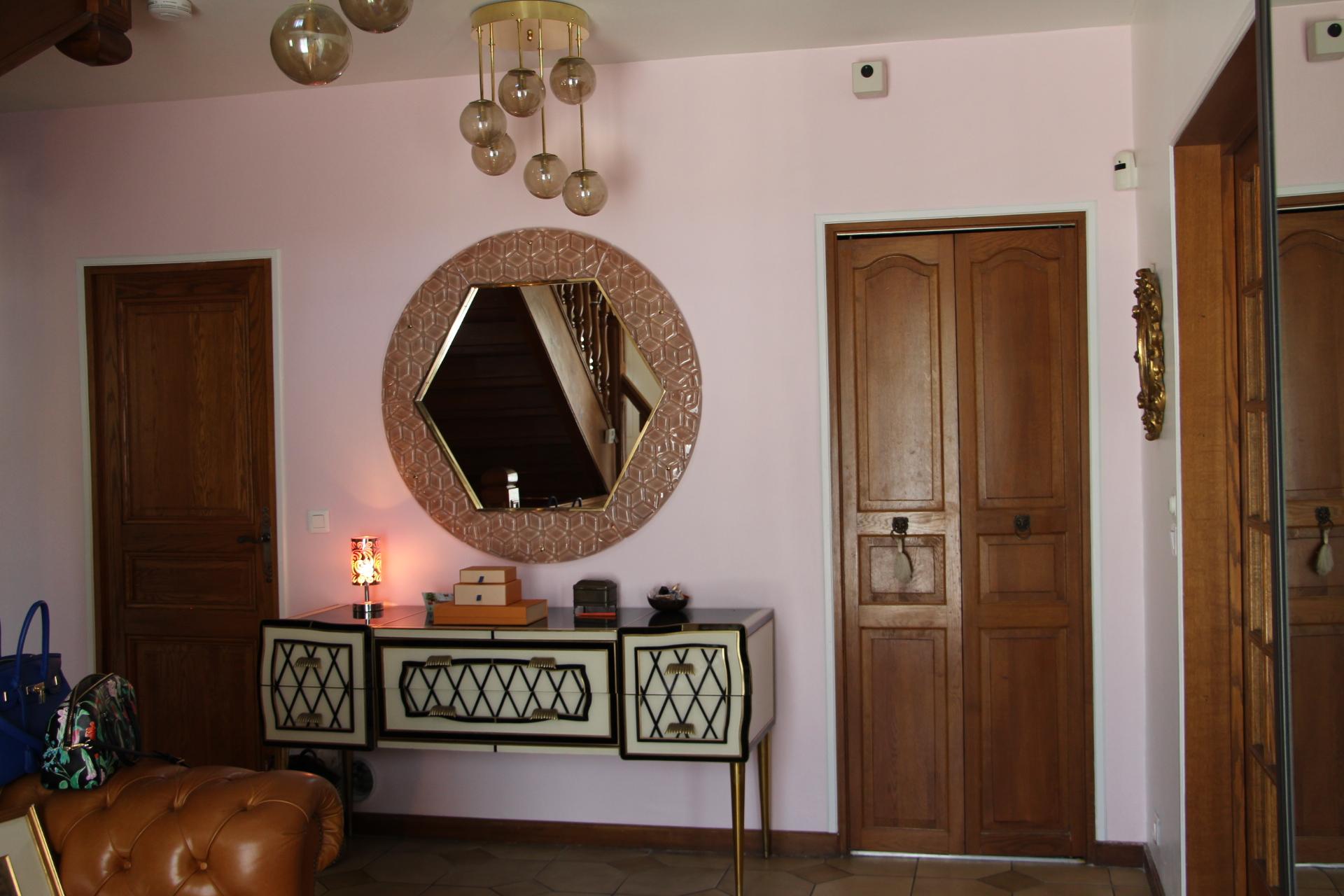 Modern Round Pink Textured Murano Glass Surround Mirror 6