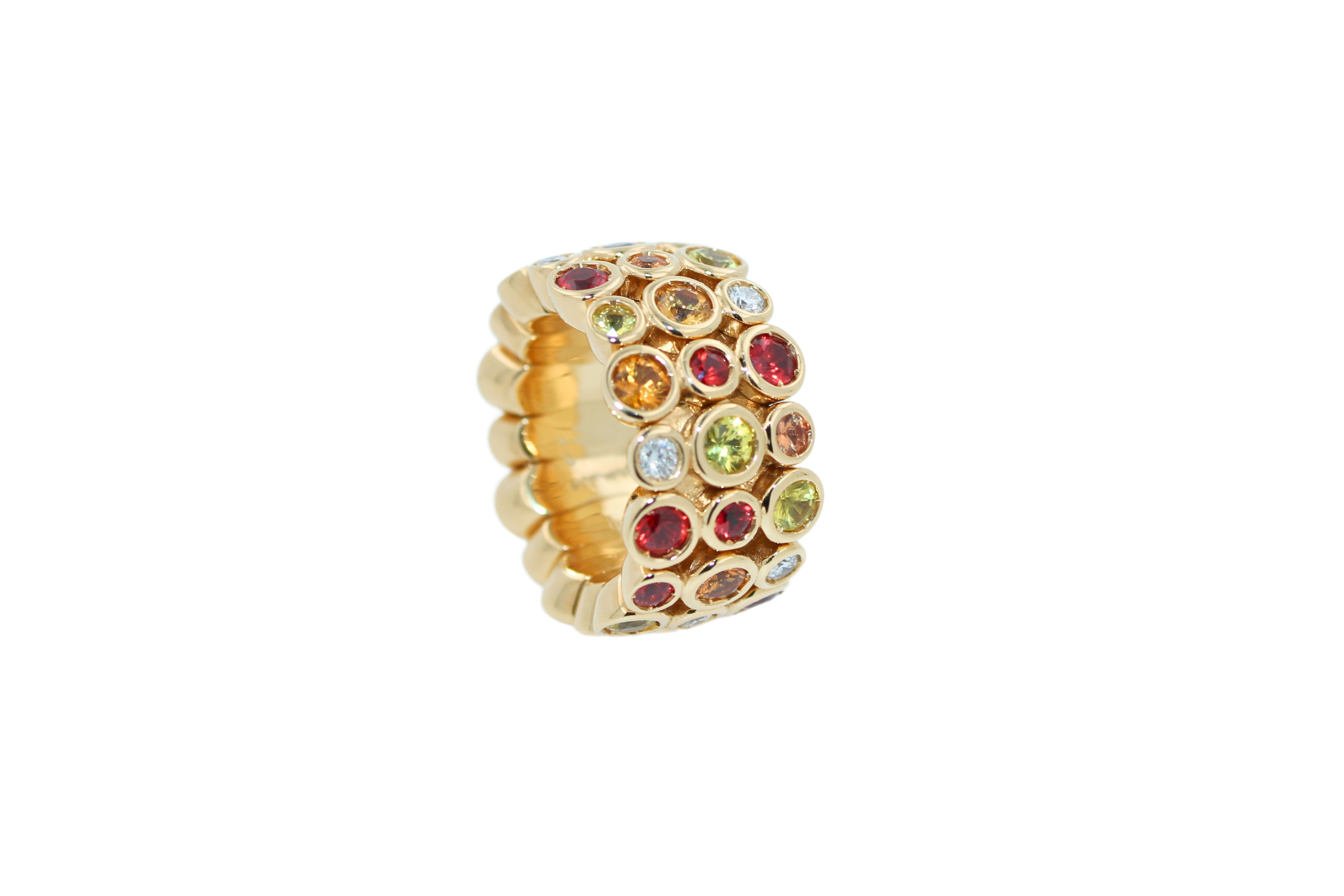 Modern Round Sapphires, Rubies & Diamonds Ring Set in 18K Yellow Gold For Sale 11