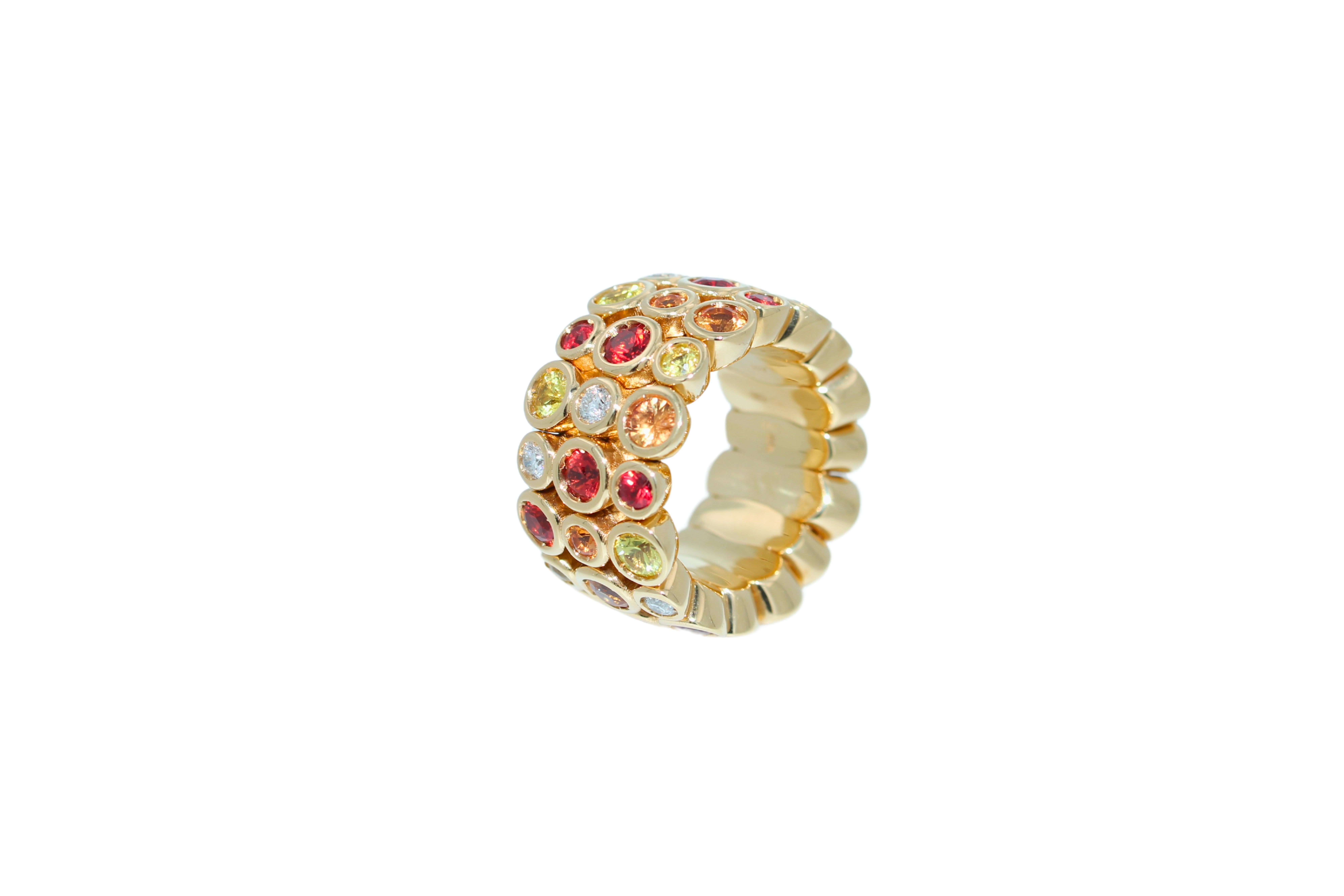 Modern Round Sapphires, Rubies & Diamonds Ring Set in 18K Yellow Gold For Sale 12