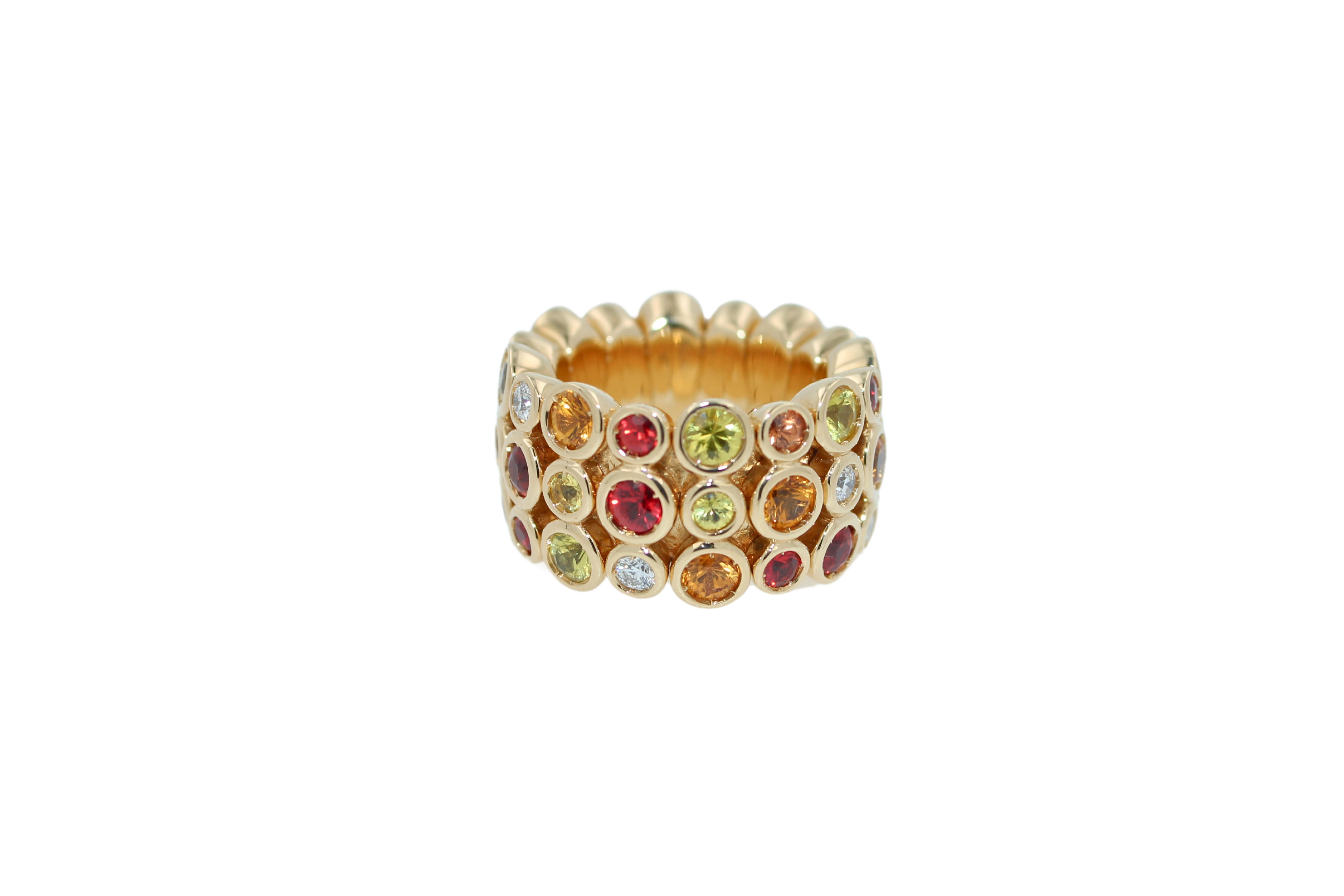 Modern Round Sapphires, Rubies & Diamonds Ring Set in 18K Yellow Gold For Sale 14