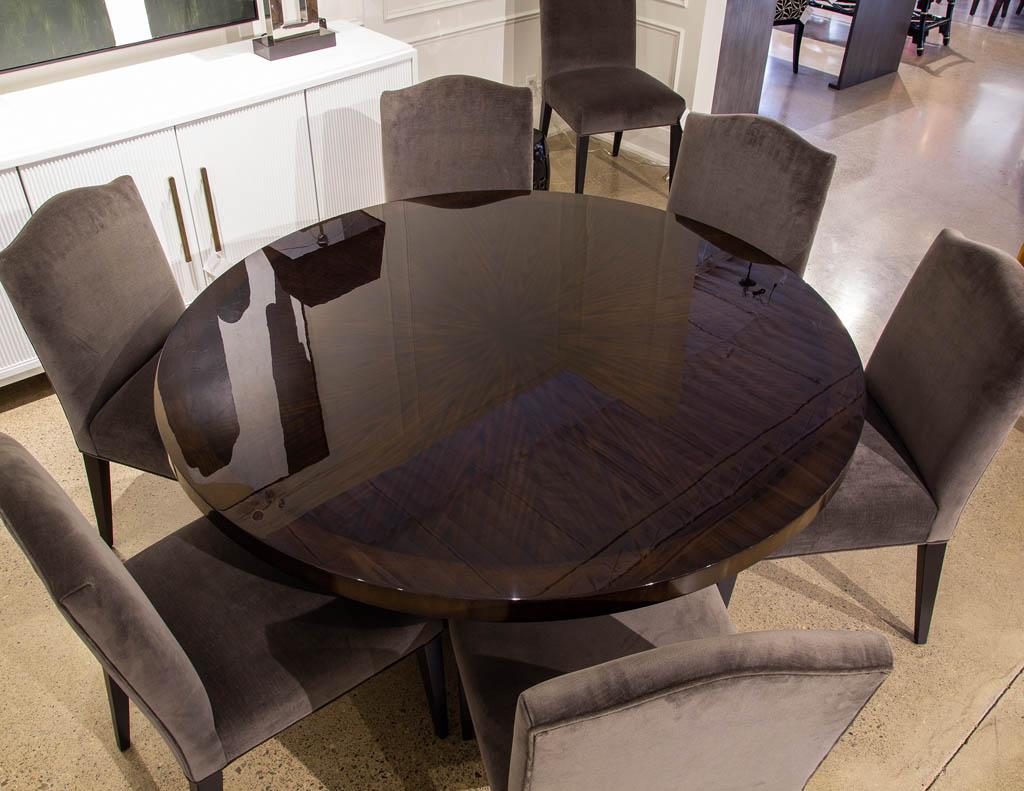 Modern Round Sunburst Dining Table in High Gloss Polished Finish For Sale 8