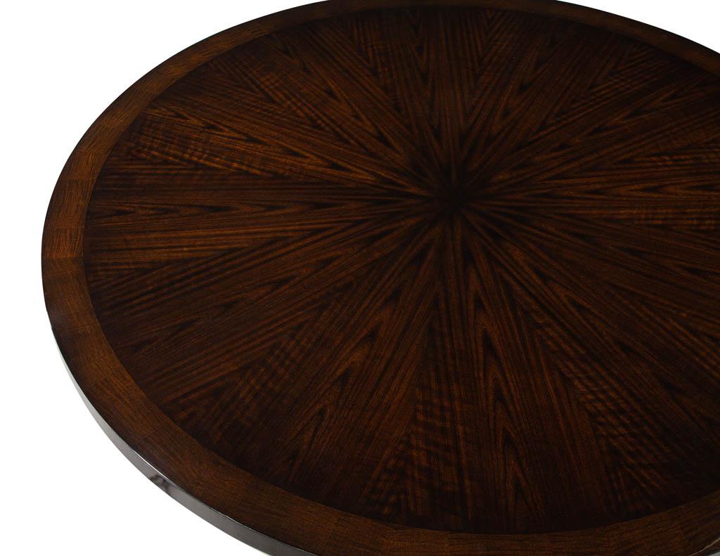 Modern Round Sunburst Dining Table in High Gloss Polished Finish For Sale 2