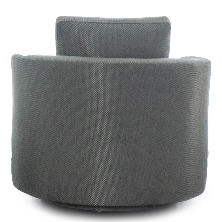 Modern Round Swivel Chair For Sale at 1stDibs