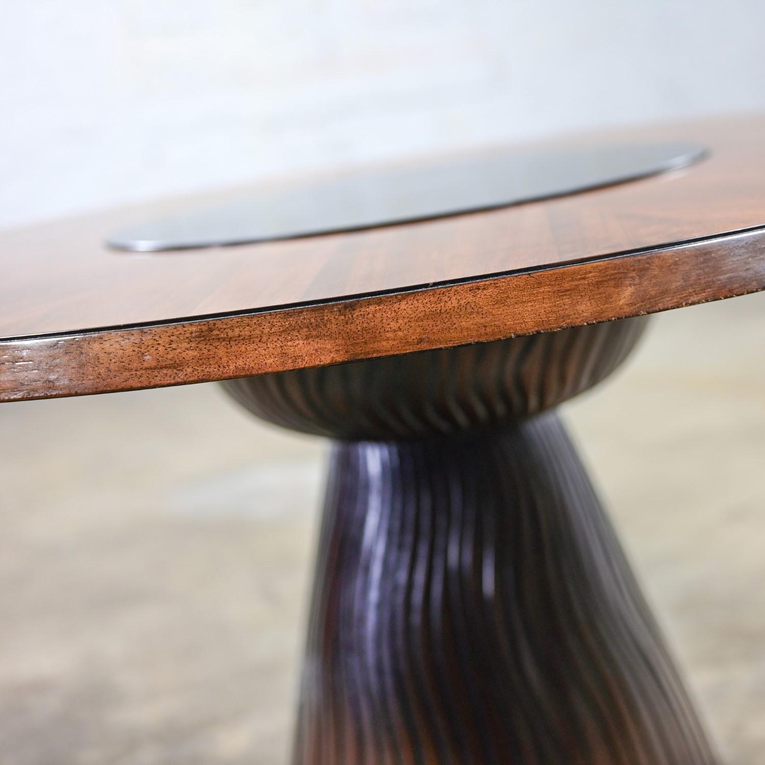 Table de salle à manger moderne ronde à piédestal attribuée à Bernhardt Cascade en vente 3