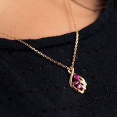 Modern Ruby 18 Karat Yellow Gold Pendant and Chain