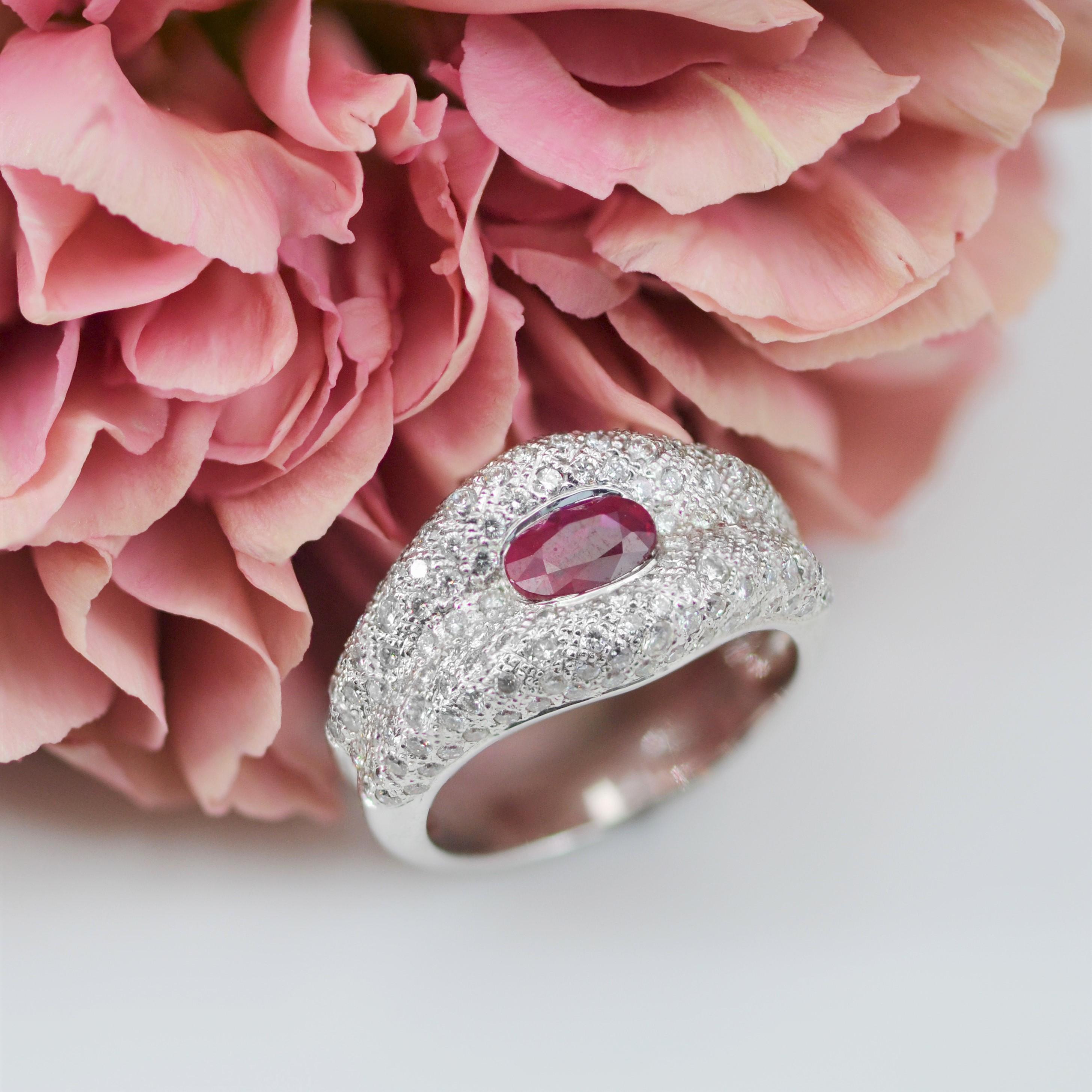 French Modern Ruby and Diamond 18 Carat White Gold Band Ring For Sale 6