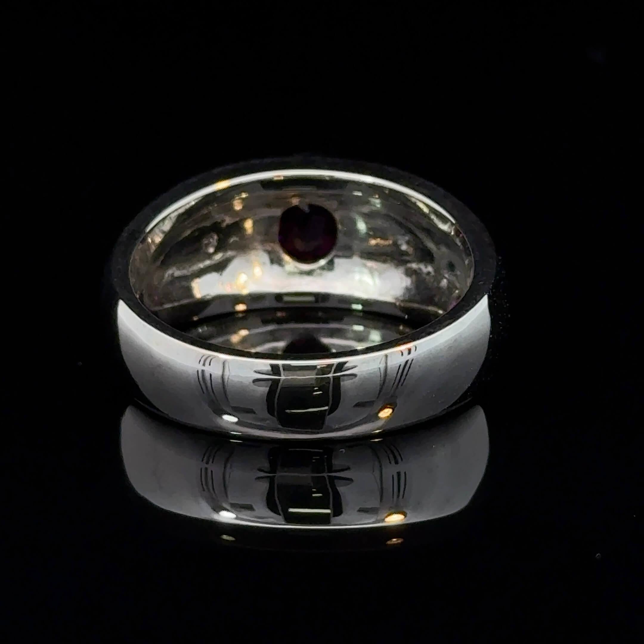 Women's or Men's Modern Ruby & Diamond Ring Circa 2008