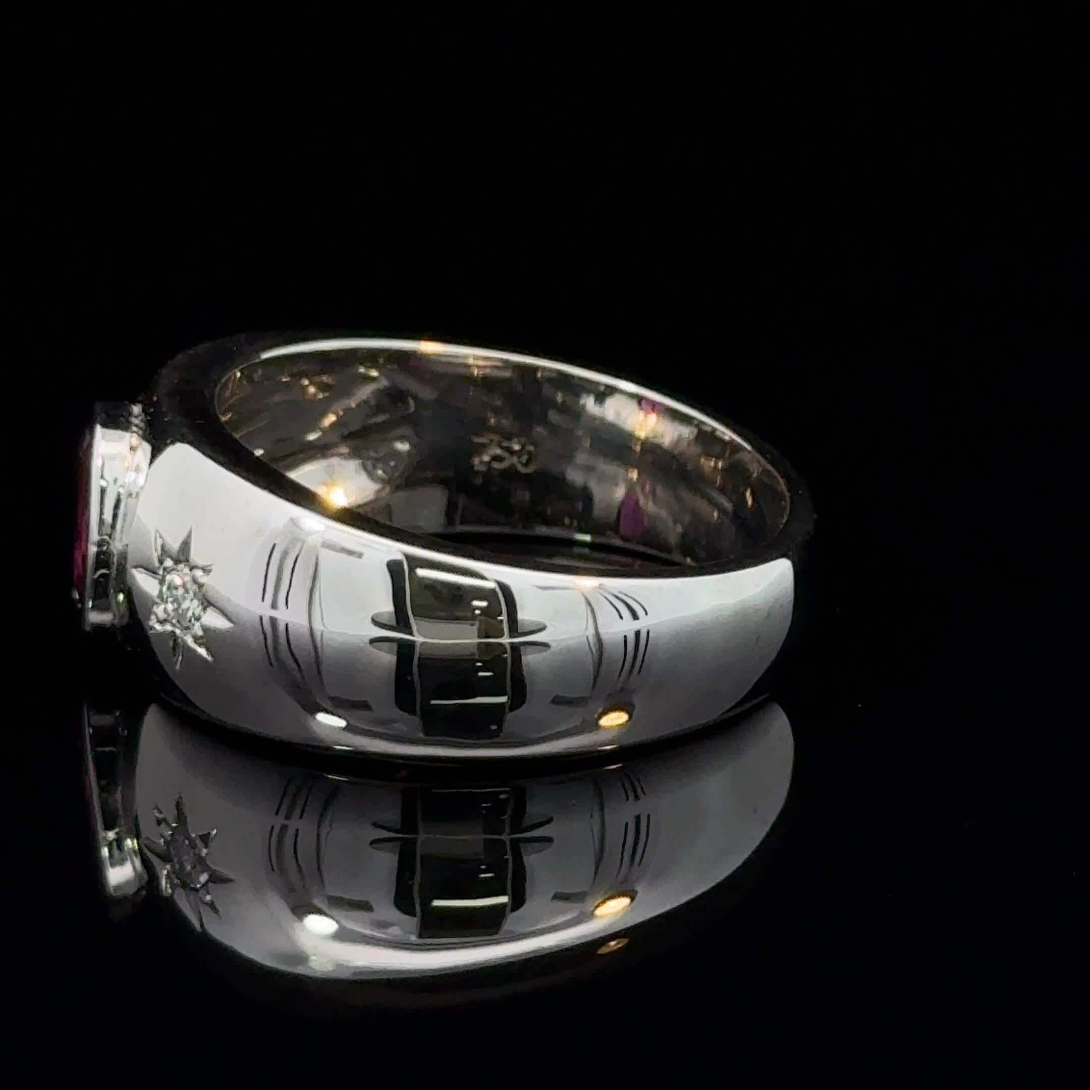  The Moderns Ruby & Diamond Ring Circa 2008 Unisexe 