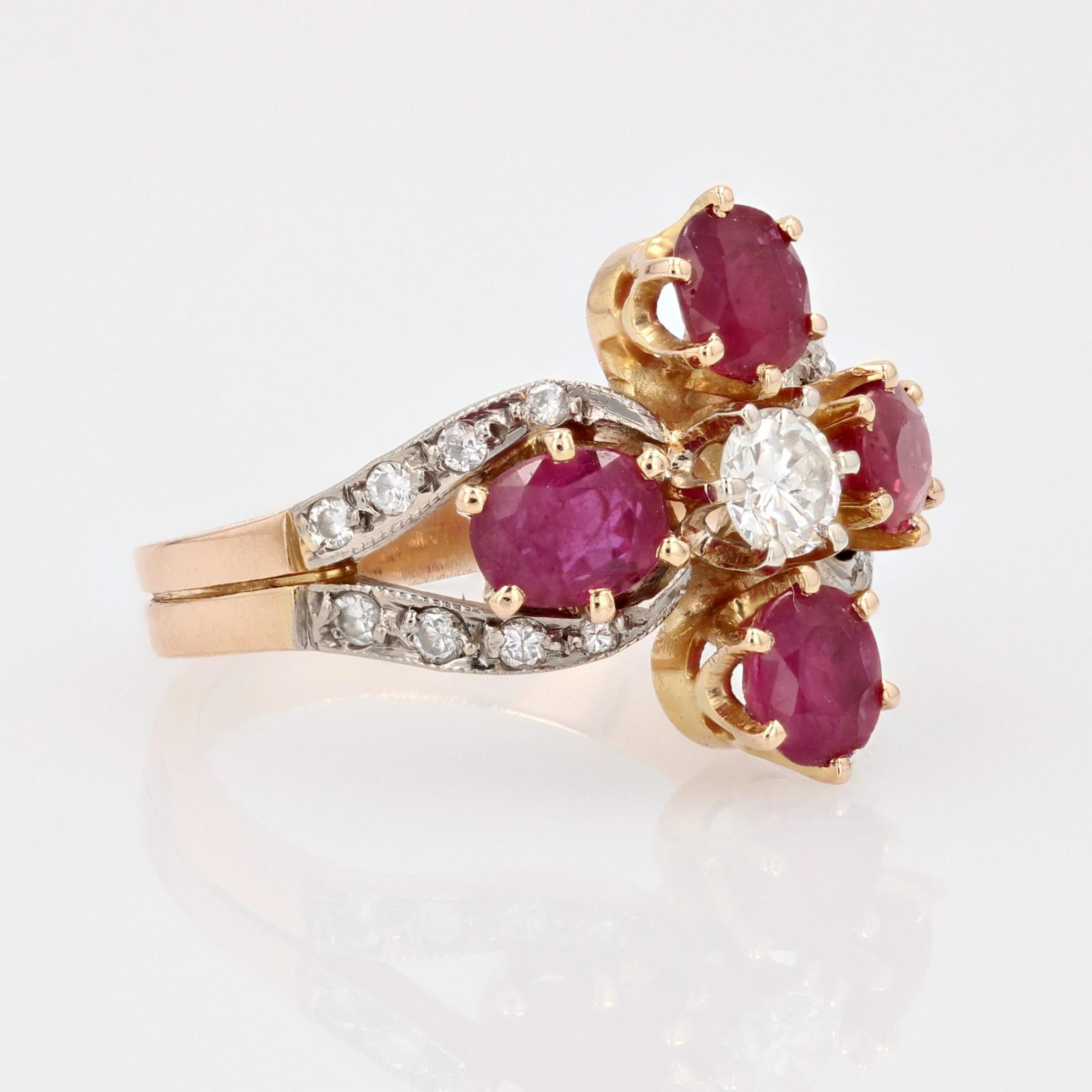 Modern Ruby Diamonds 18 Karat Yellow Gold Clover Ring For Sale 5