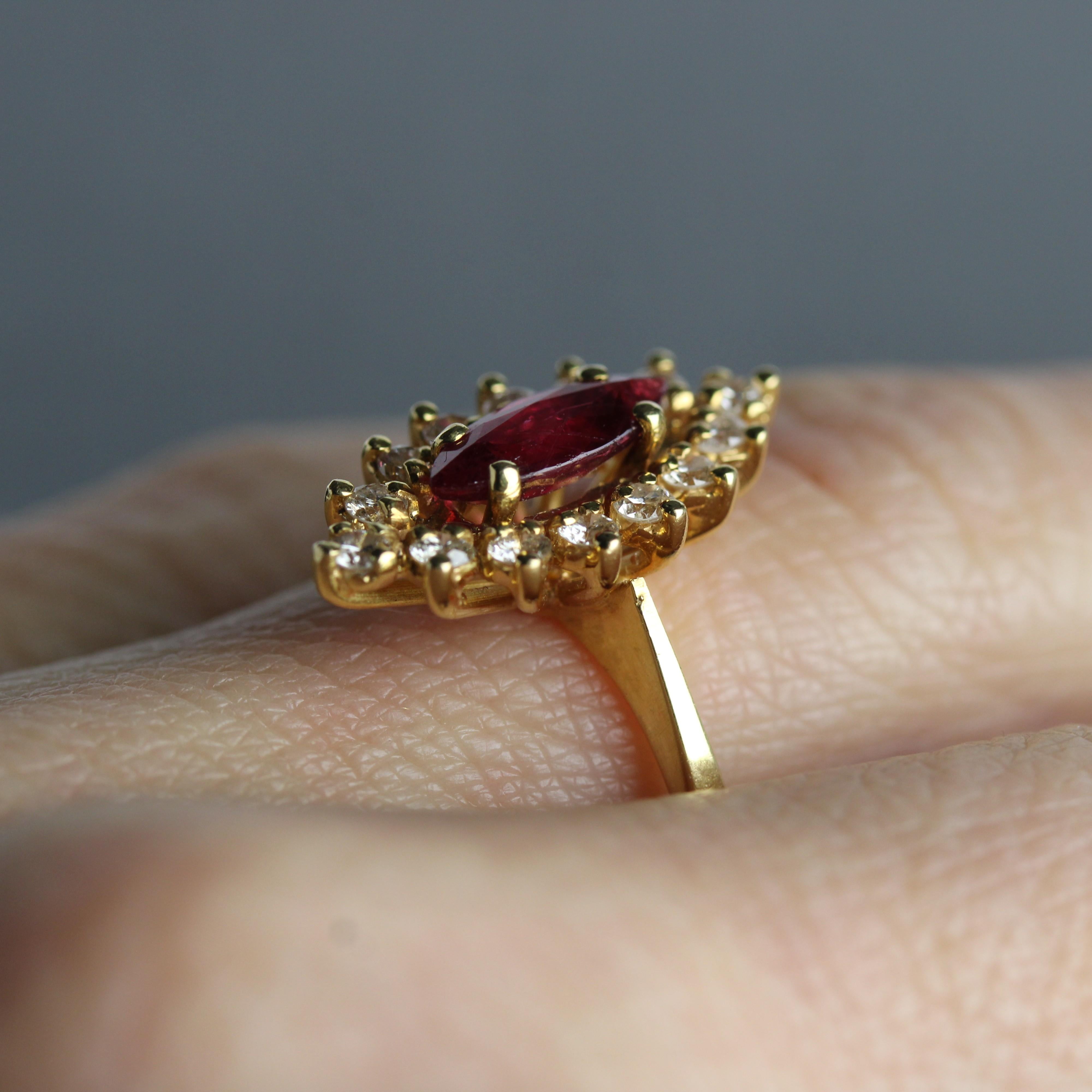 Modern Ruby Diamonds 18 Karat Yellow Gold Marquise Shape Ring For Sale 8