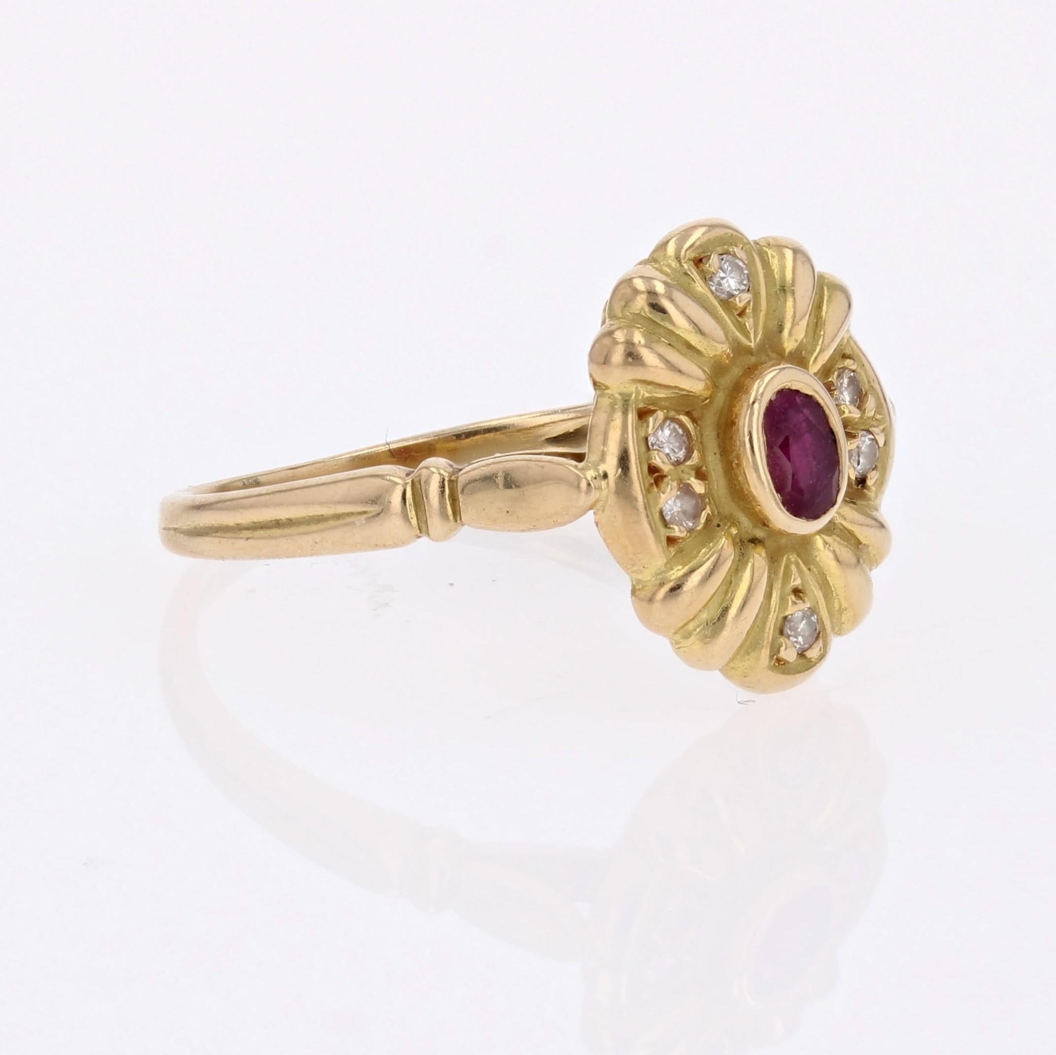 Modern Ruby Diamonds 18 Karat Yellow Gold Oval Ring In Good Condition For Sale In Poitiers, FR