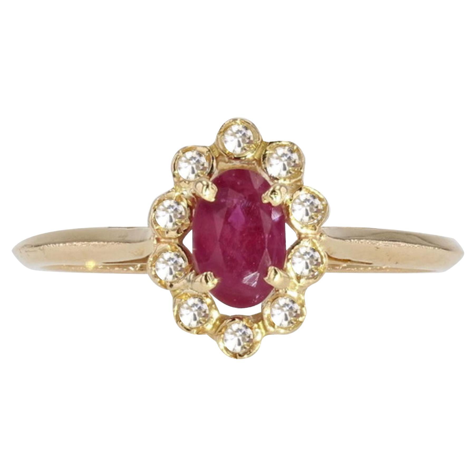 Modern Ruby Diamonds 18 Karat Yellow Gold Pompadour Ring