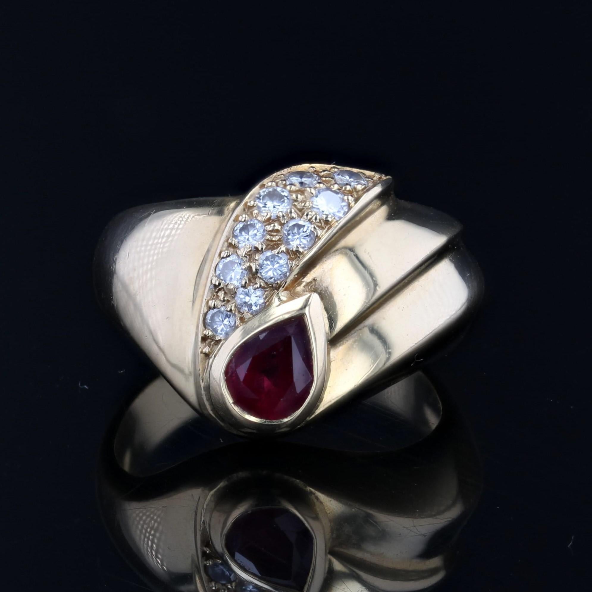 Anello moderno con diamanti e rubini in oro giallo 18 carati In condizioni ottime in vendita a Poitiers, FR