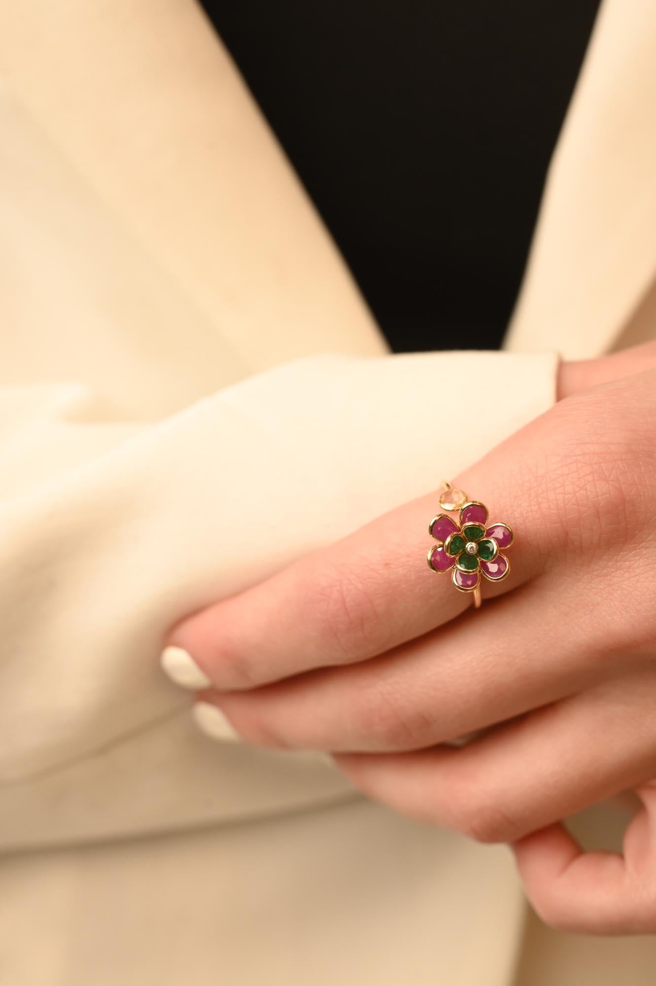 For Sale:  Trendy Ruby Emerald Flower Ring in 18K Yellow Gold, Open Ring 2