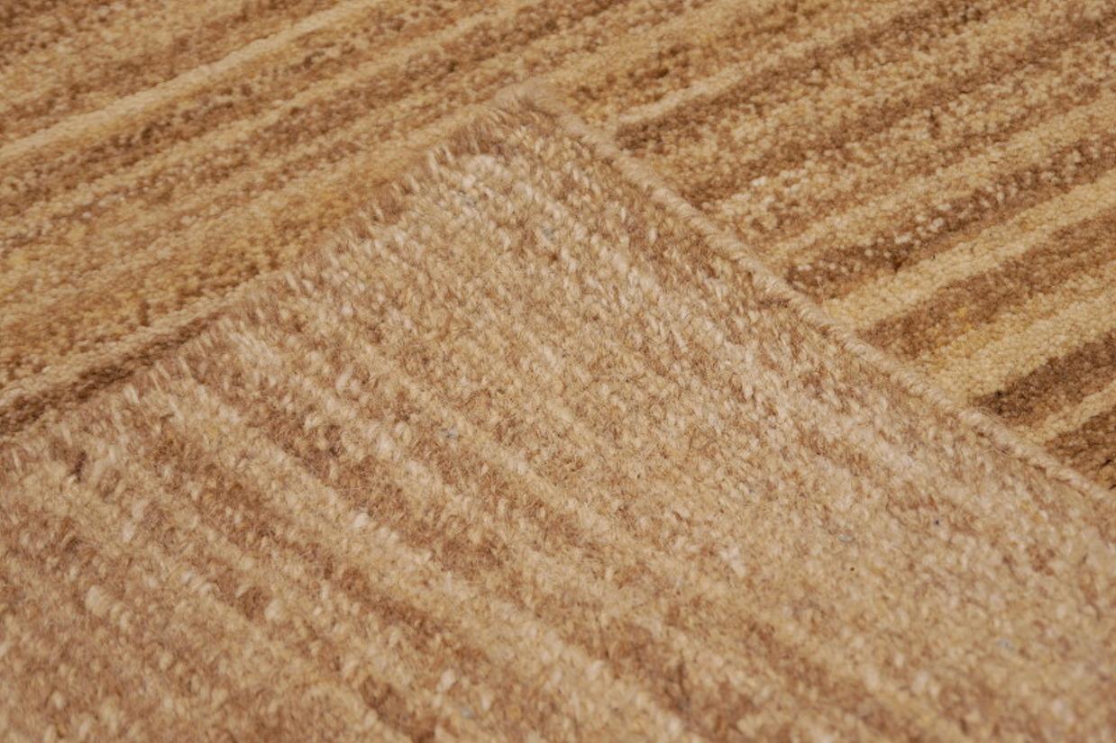 Modern Rug 6 x 4 ft Contemporary Art Wool hand-knotted beige 3