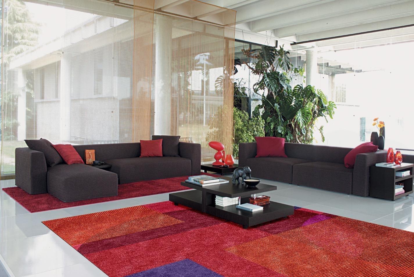 Moderner moderner Teppich im Bauhaus-Stil mit umgedrehtem Design aus Wolle und Seide, handgeknüpft (21. Jahrhundert und zeitgenössisch) im Angebot