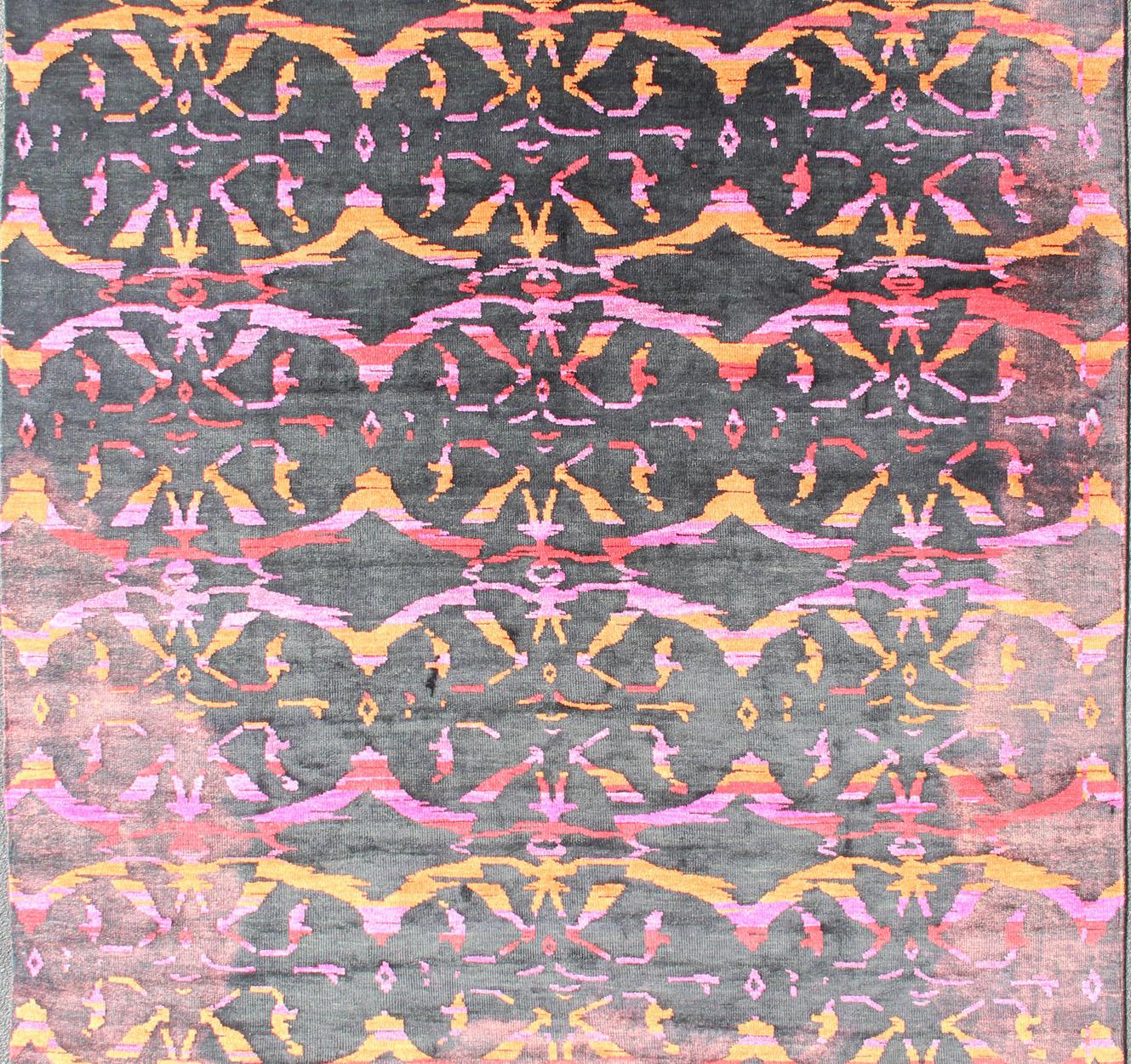 Tappeto moderno di Keivan Woven Arts in lana con seta e disegno astratto in vendita 4