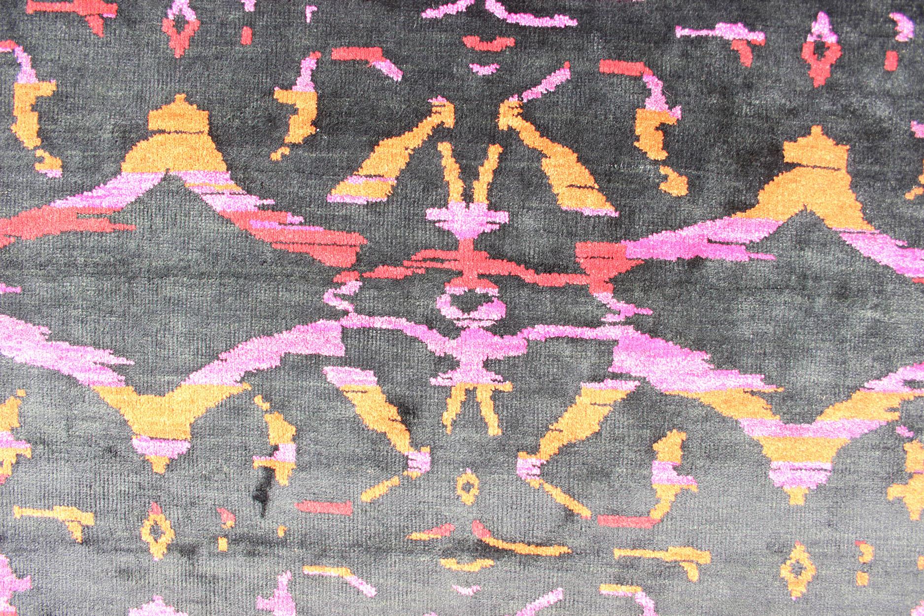 Indiano Tappeto moderno di Keivan Woven Arts in lana con seta e disegno astratto in vendita