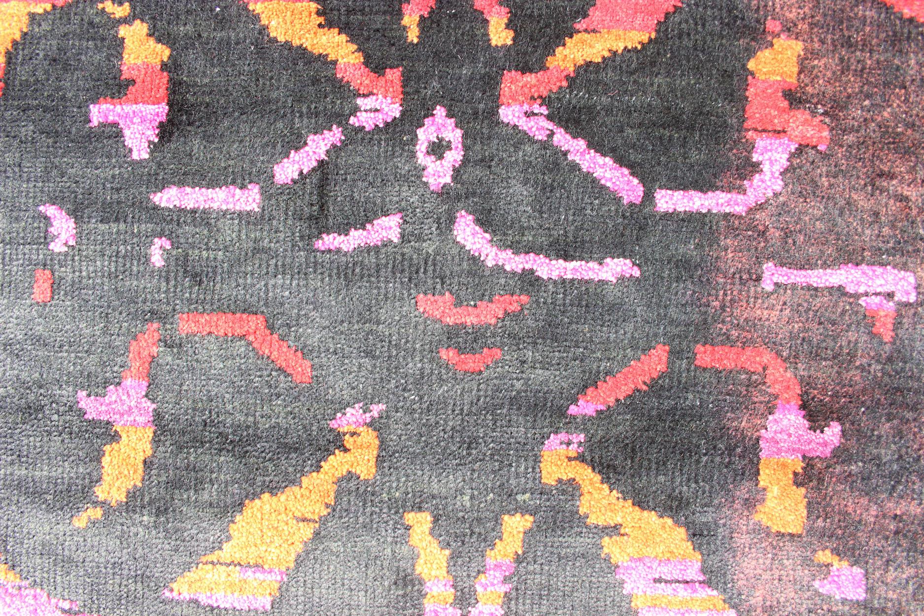Tappeto moderno di Keivan Woven Arts in lana con seta e disegno astratto in vendita 1