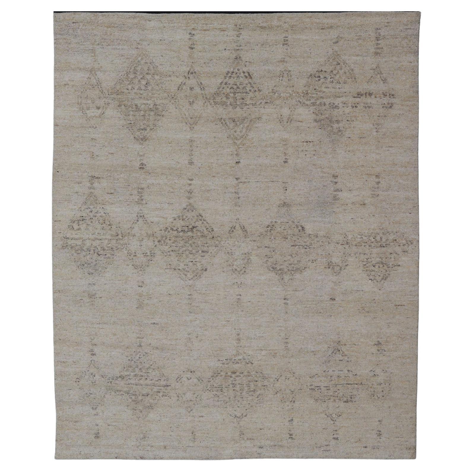 Modern Rug in Creamy Beige Color Tones and Moroccan Style Diamonds in Light Gray For Sale