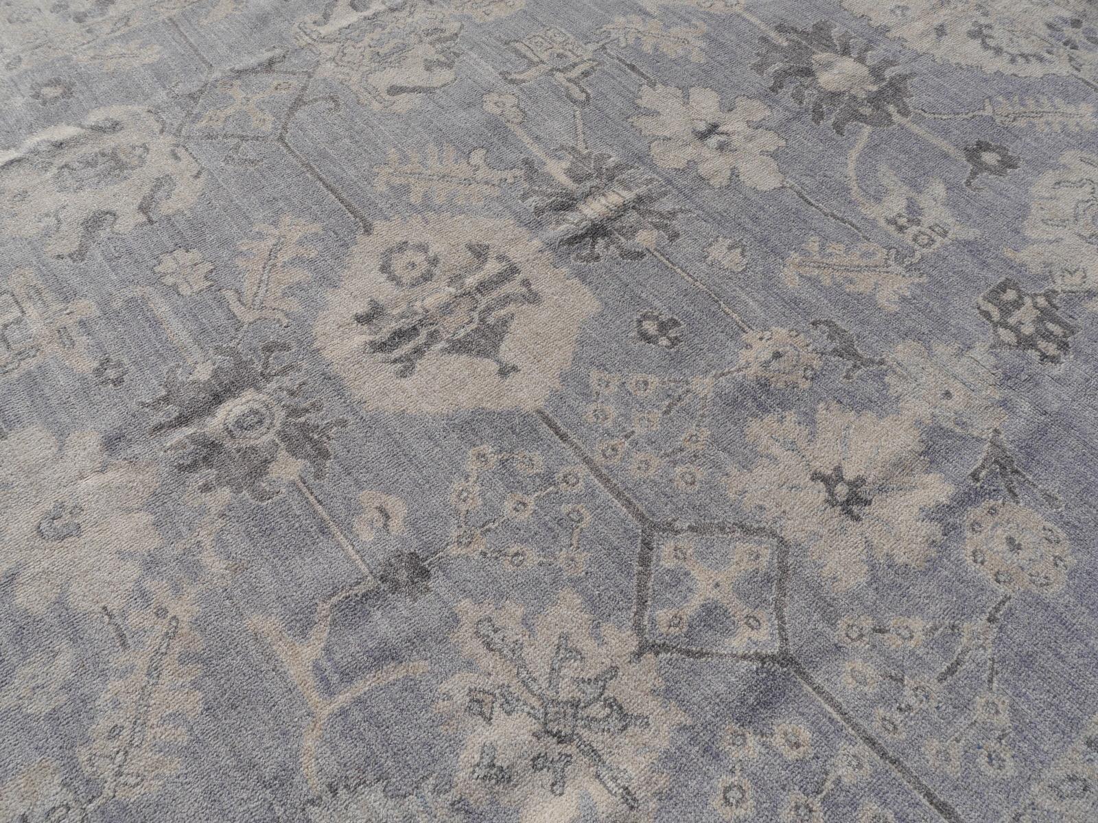 Afghanischer Oushak, handgeknüpfter 8 x 10 Fuß Teppich in Weiß und Grau, Kollektion Djoharian im Angebot 3