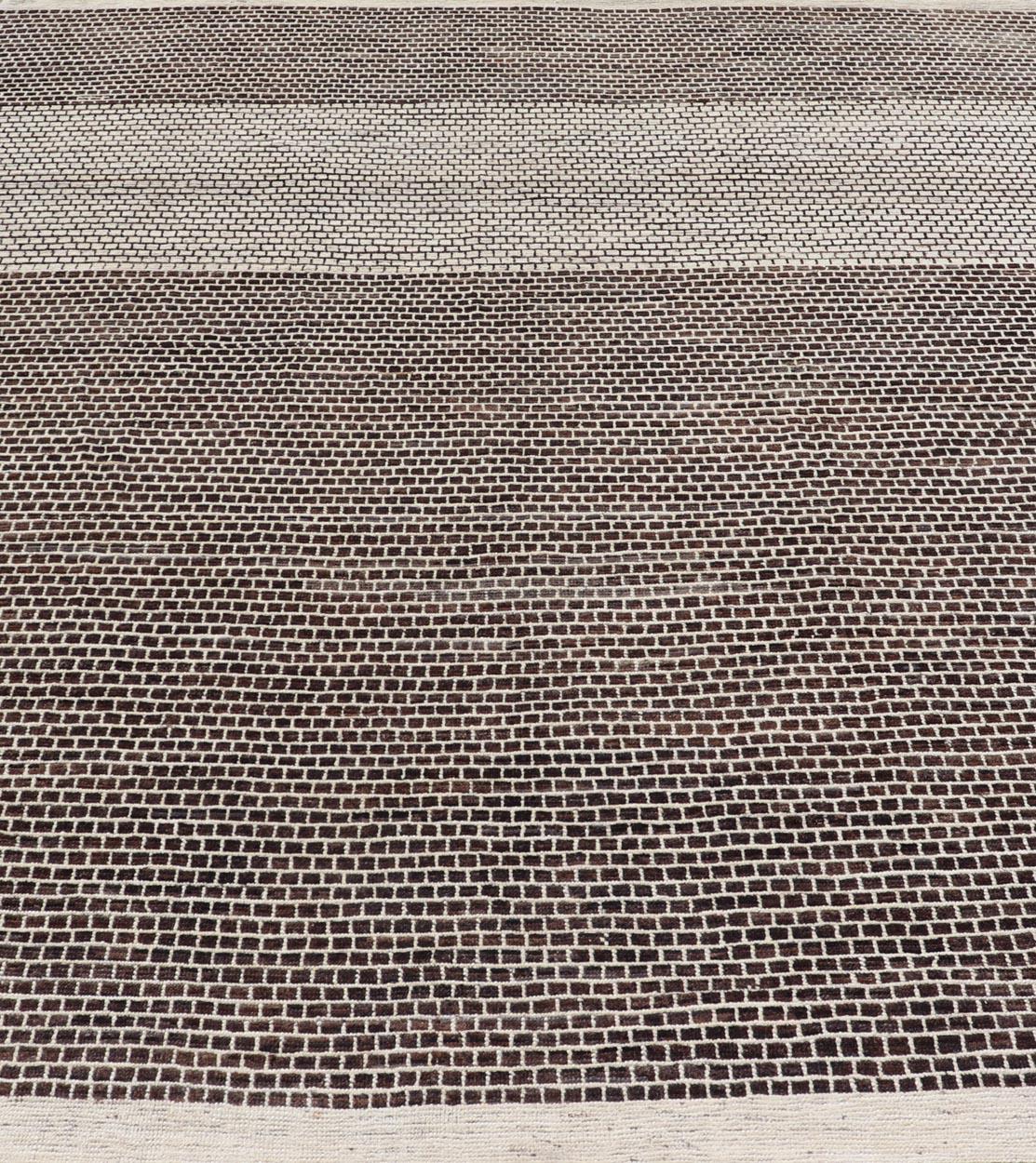 Alfombra moderna con diseño de ladrillo en marrón y crema de Keivan Woven Arts 9'4 x 11'1 2