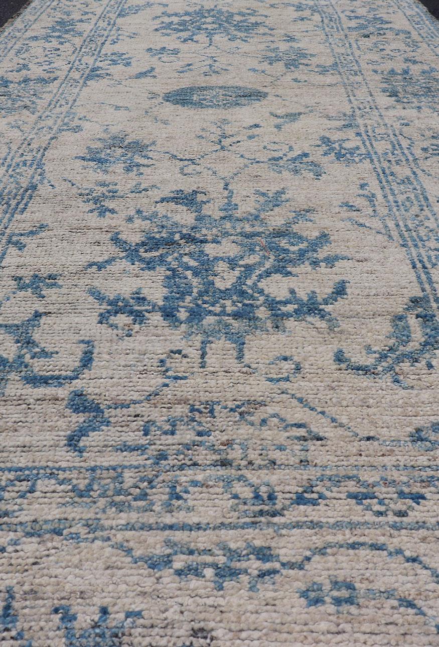 Modern Rug with Traditional Oushak Design in Contemporary Cream & Blue Colors 6