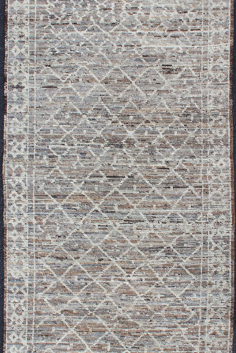 Hand-Knotted Modern Rug with Tribal Design in Light Gray, Taupe, Brown and Naturals Colors For Sale
