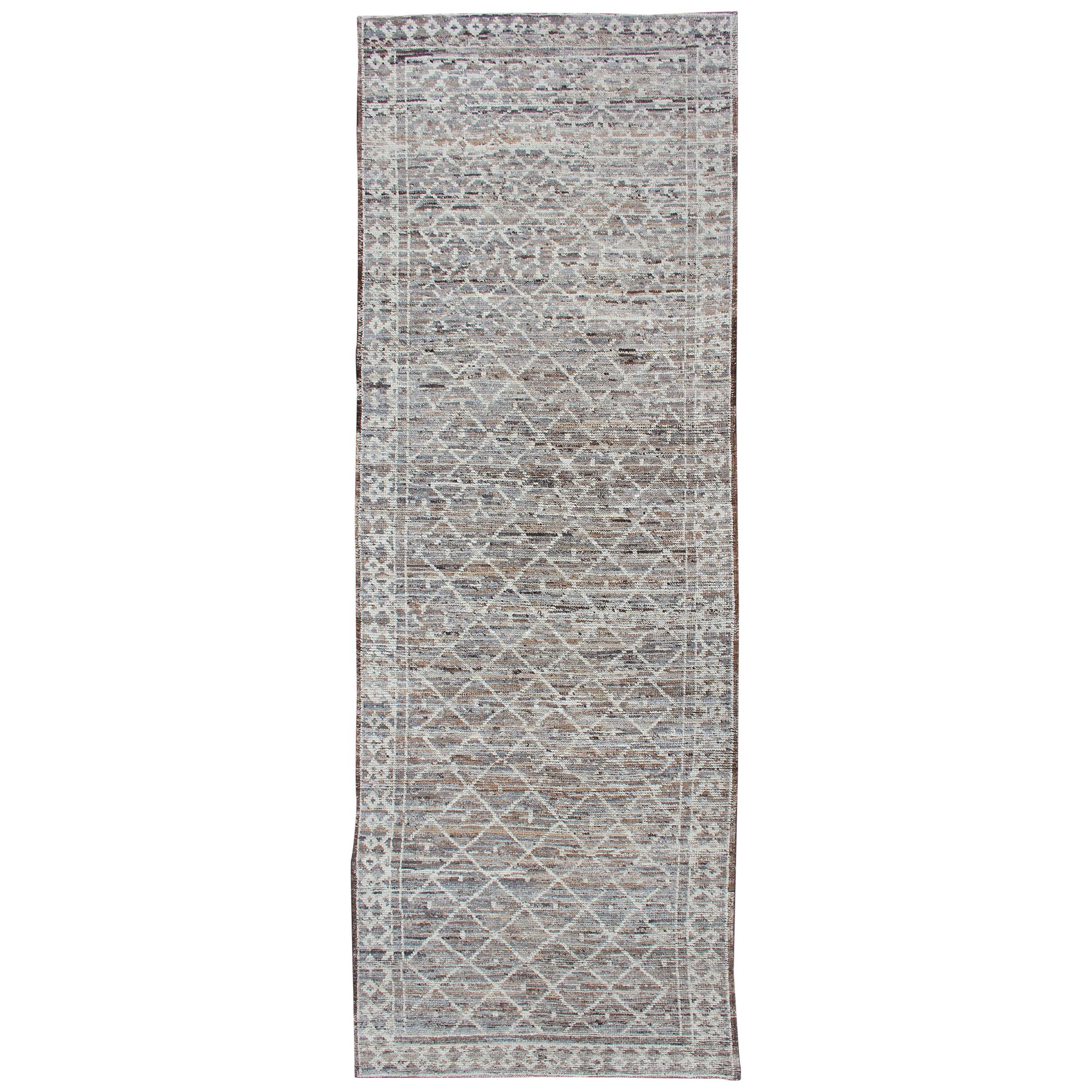 Modern Rug with Tribal Design in Light Gray, Taupe, Brown and Naturals Colors For Sale
