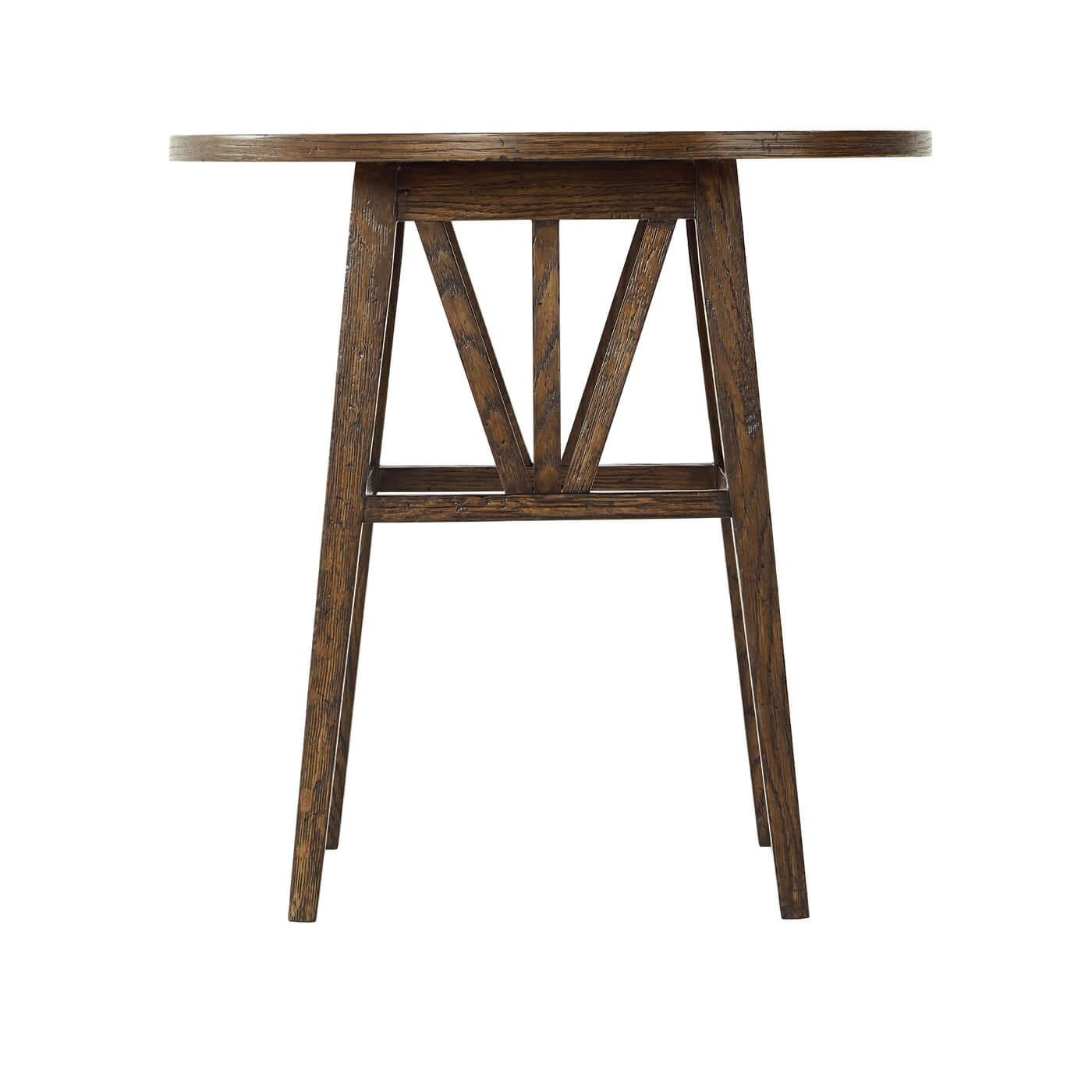 Rustique Table d'appoint ronde en chêne rustique moderne en vente