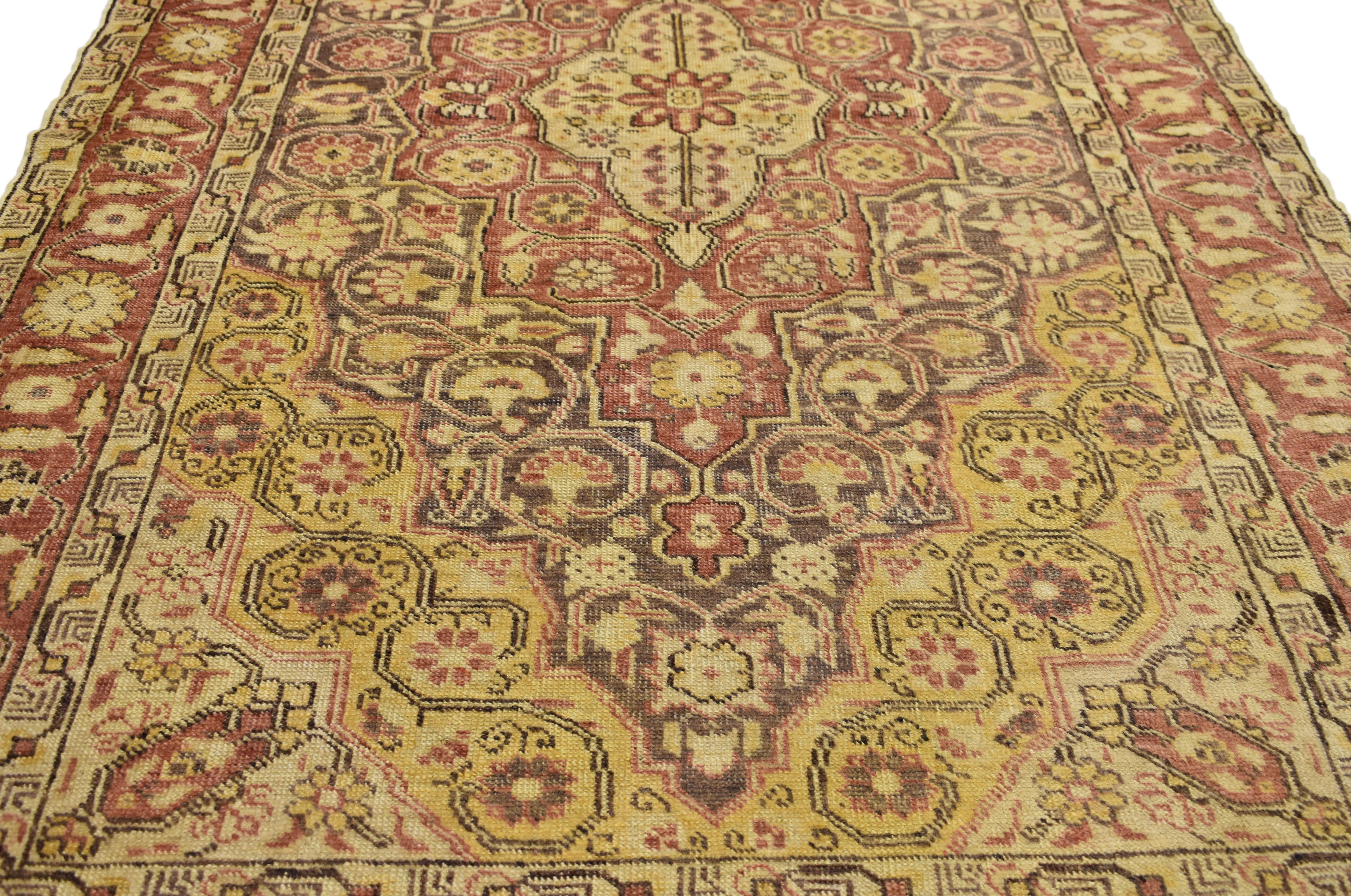 73927, modern rustic style vintage Turkish Oushak accent rug, entry or foyer rug. This hand-knotted wool vintage Turkish Oushak accent rug features a modern rustic style. Immersed in Anatolian history and time-softened colors, this vintage rustic