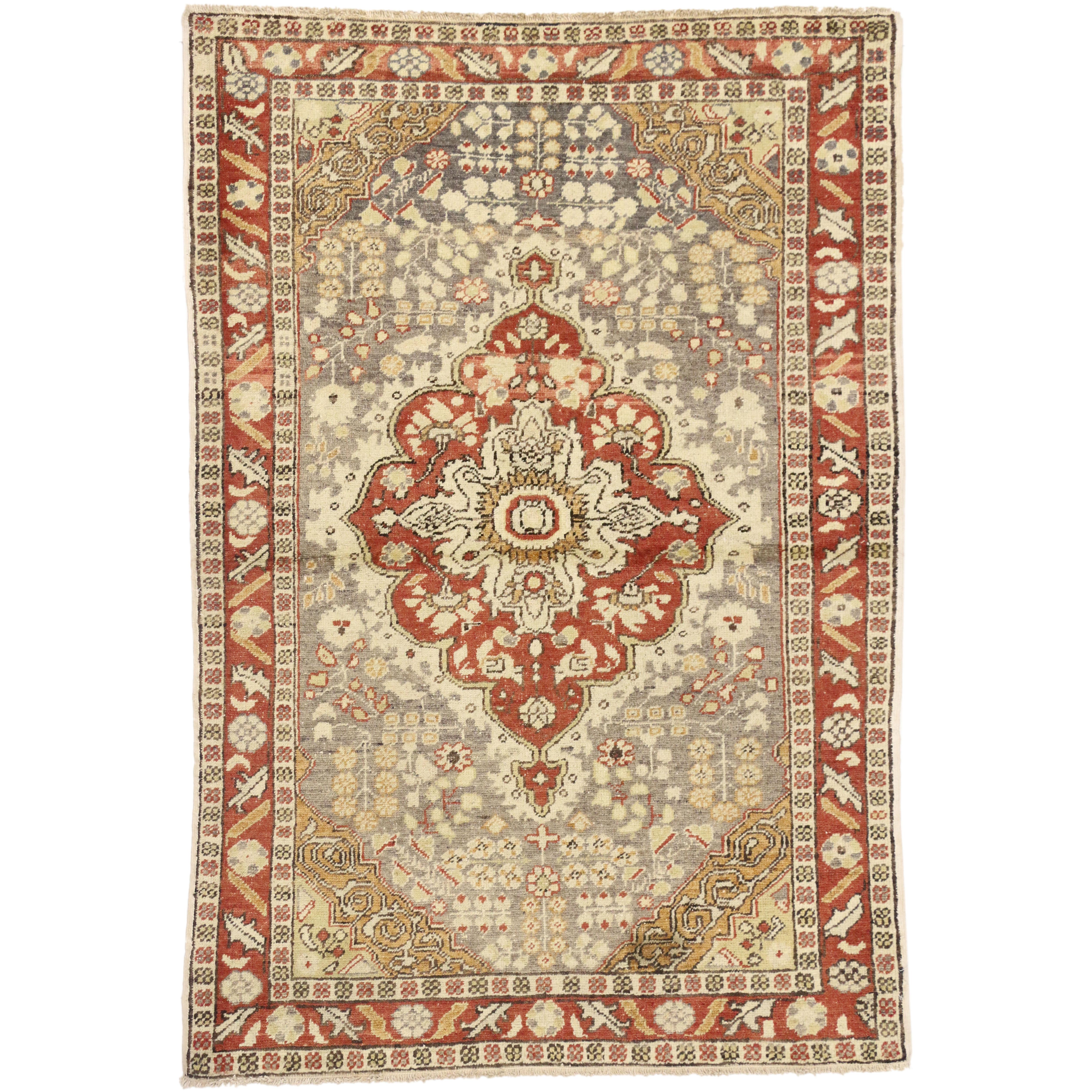 Modern Rustic Style Vintage Turkish Sivas Accent Rug, Entry or Foyer Rug