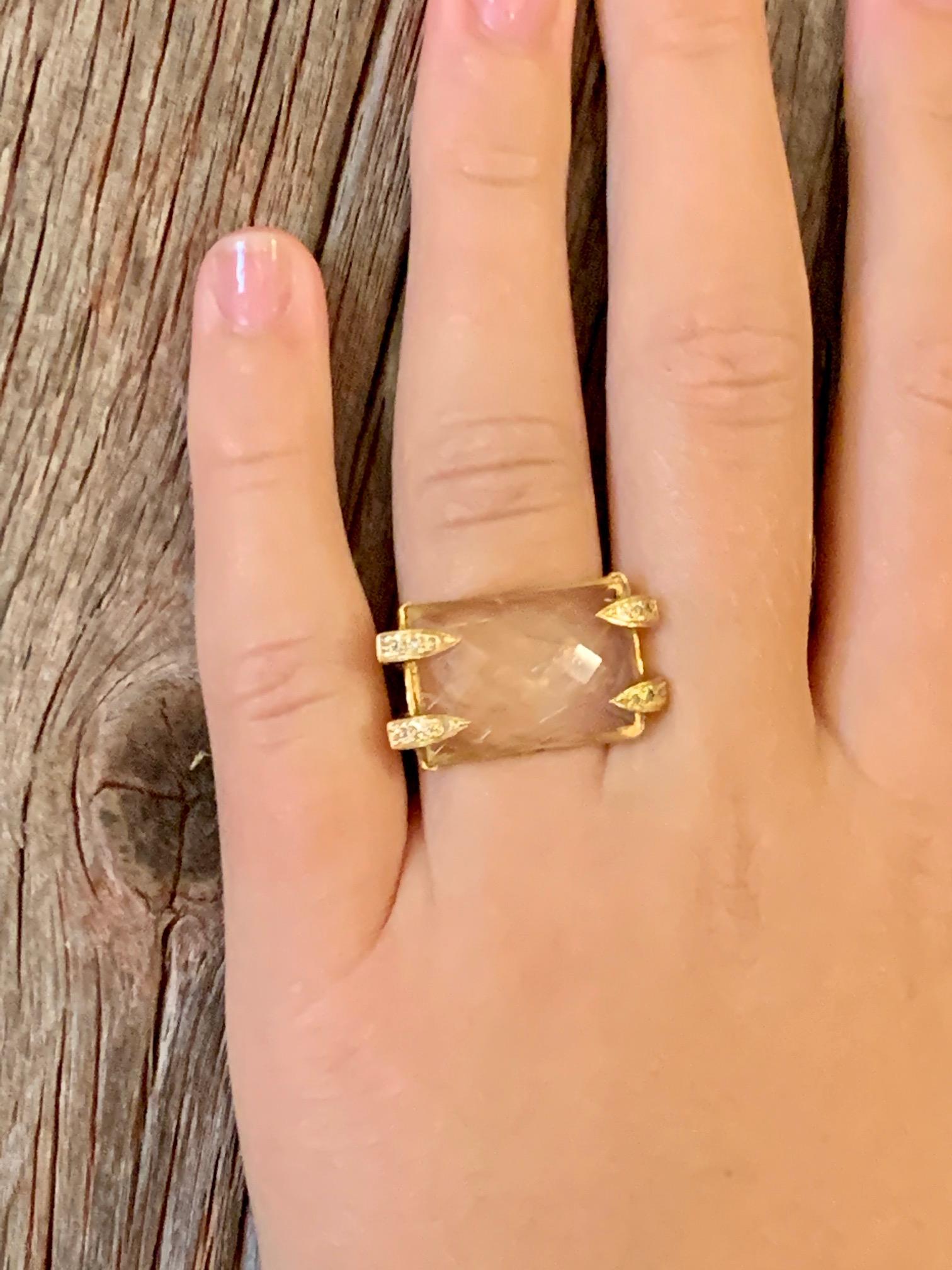 Modern Rutilated Quartz 18 Karat Yellow Gold Fashion Ring 6