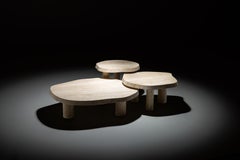 Moderna Saara Juego 3 Mesas nido, Travertino, Hecho a mano por Greenapple