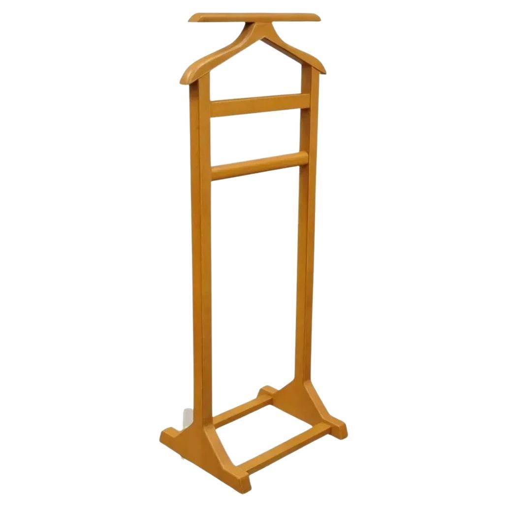 Can you sit on a saddle stand?