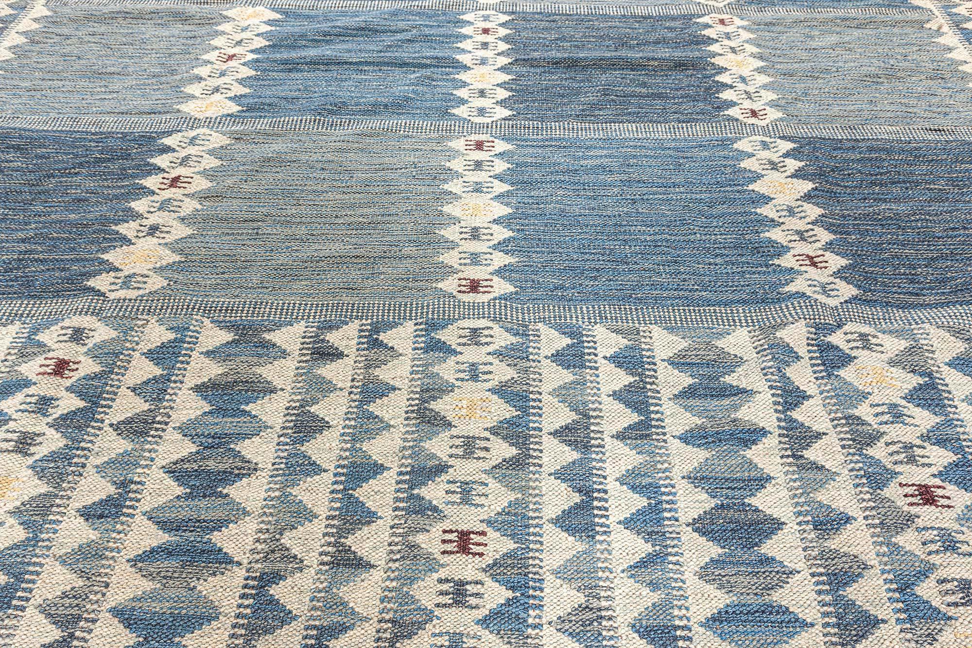 Modern Salerno Swedish Rug by Doris Leslie Blau In New Condition In New York, NY